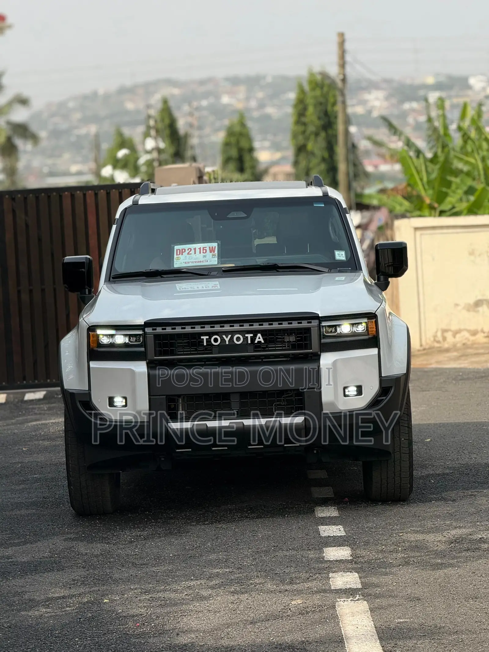 Toyota Land Cruiser Prado 2026 White