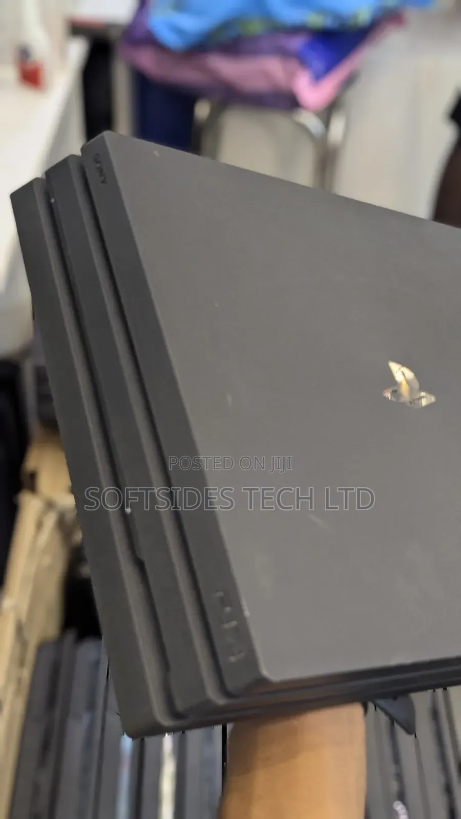 Clean Playstation 4 Pro Available With 17 Games And 2 Free Controllers