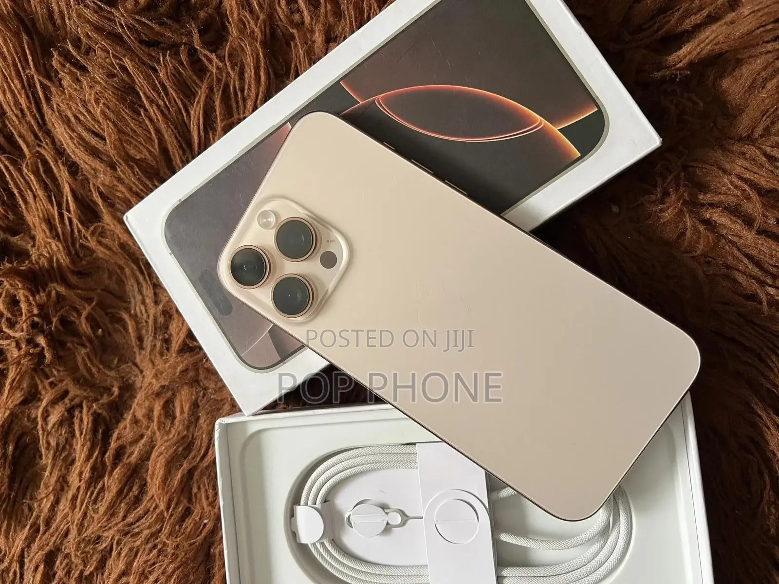 Apple iPhone 16 Pro Max 256 GB Gold
