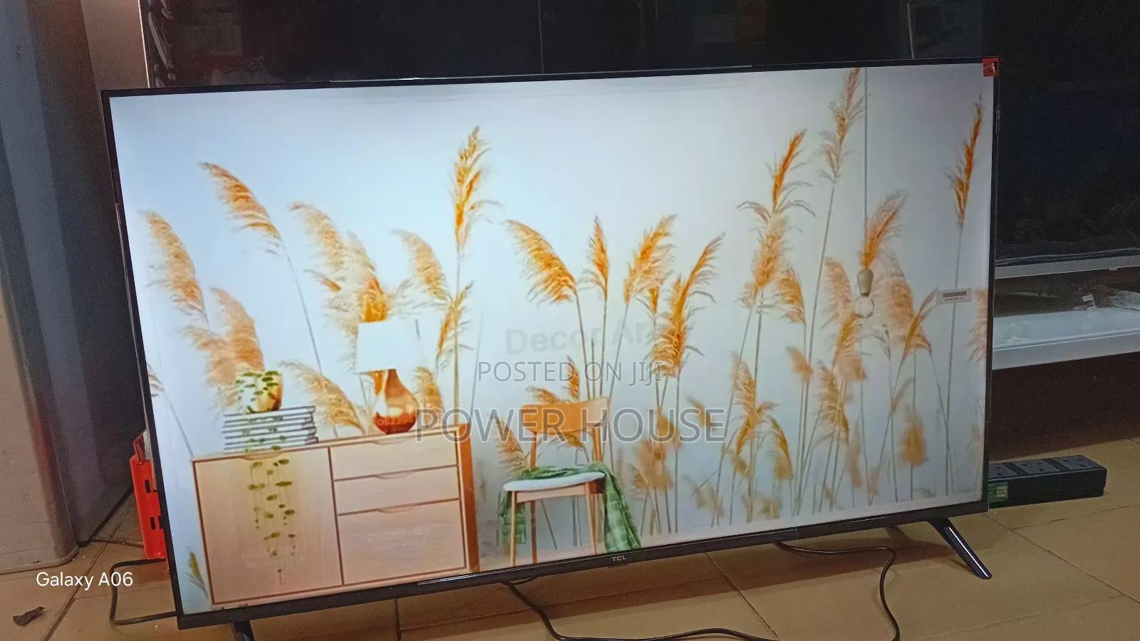 TCL Smart Tv 50inches Clear Display