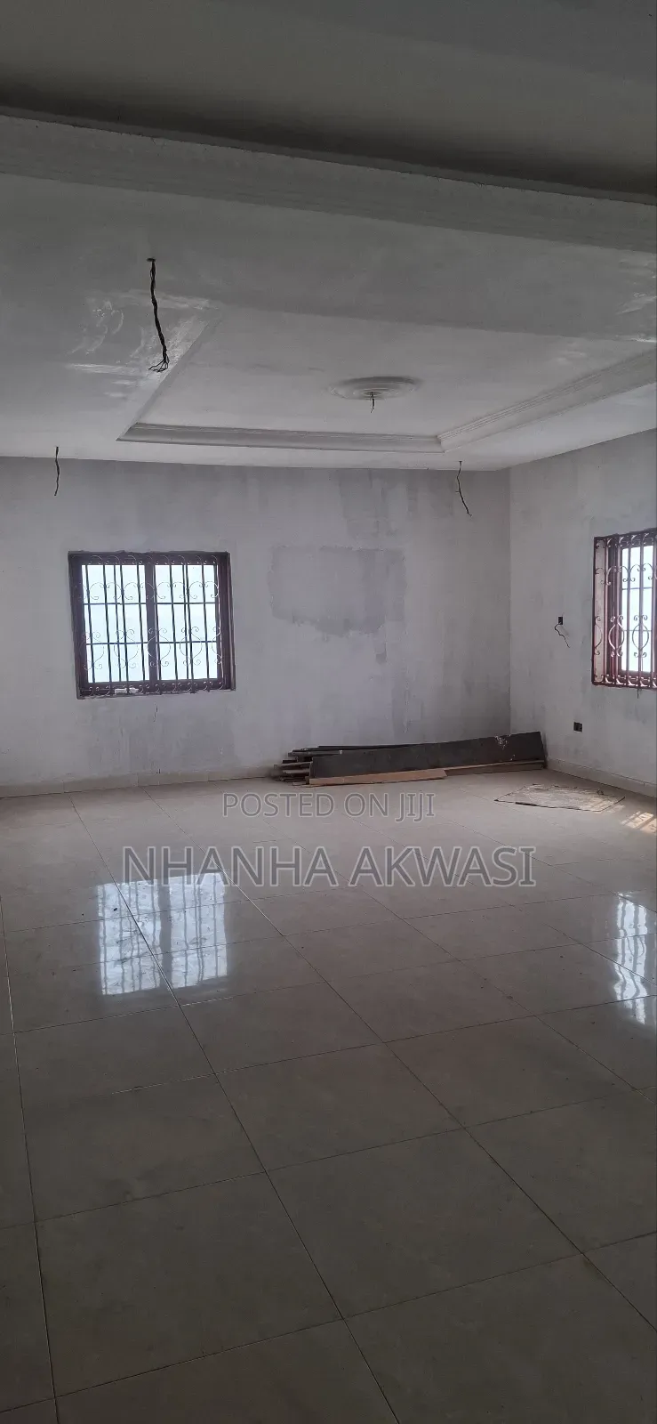 4bdrm House in Community 10, Tema Metropolitan for rent