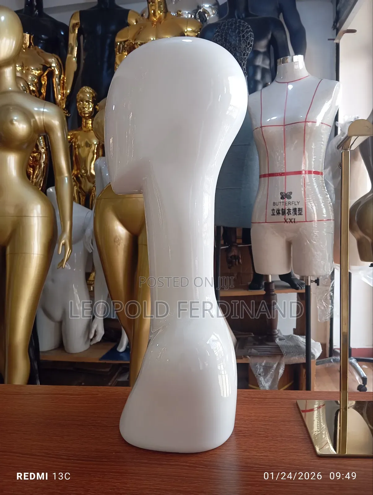 White Mannequin Head