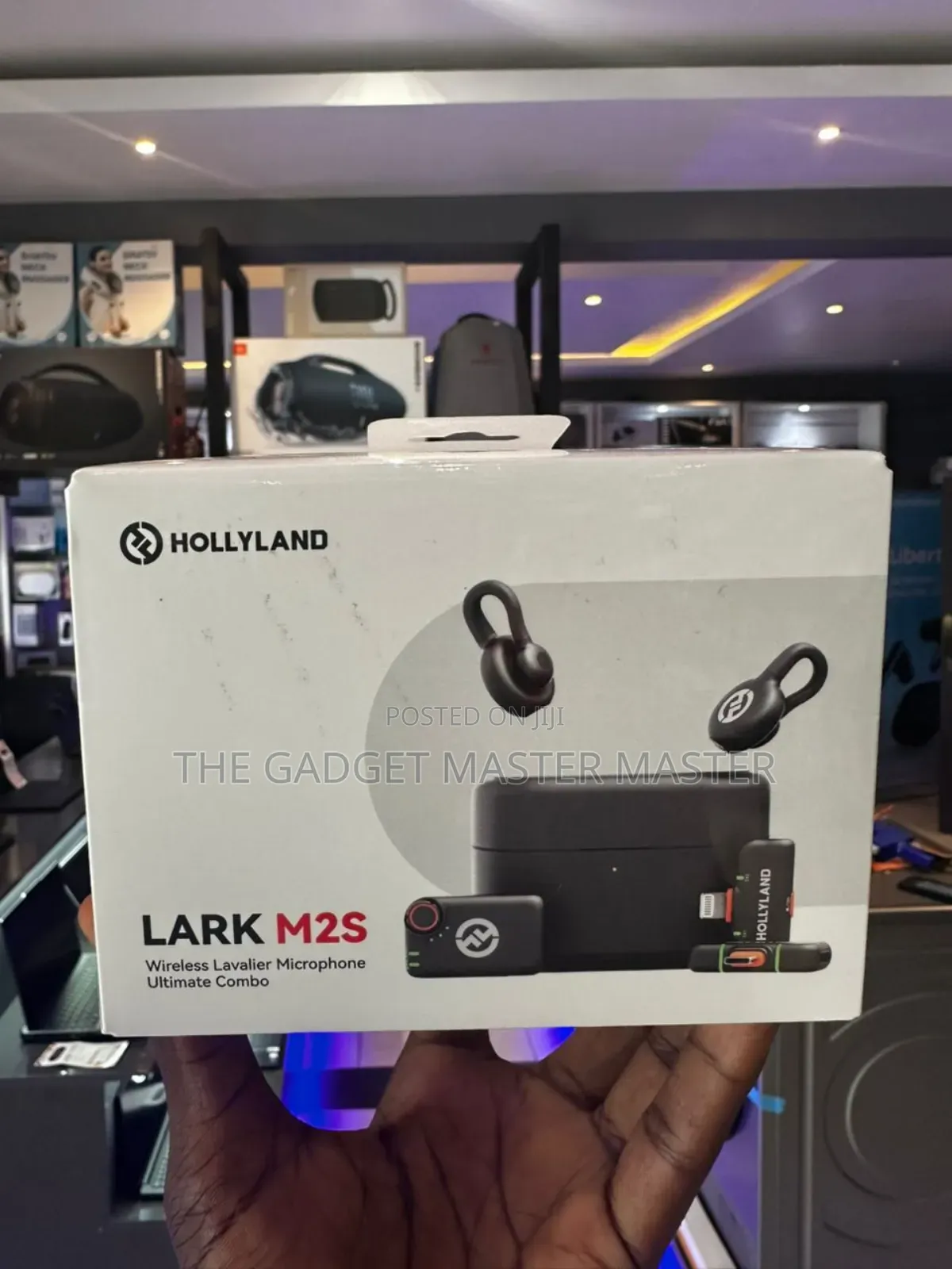Hollyland Lark M2s Ultimate Combo Wireless Microphone