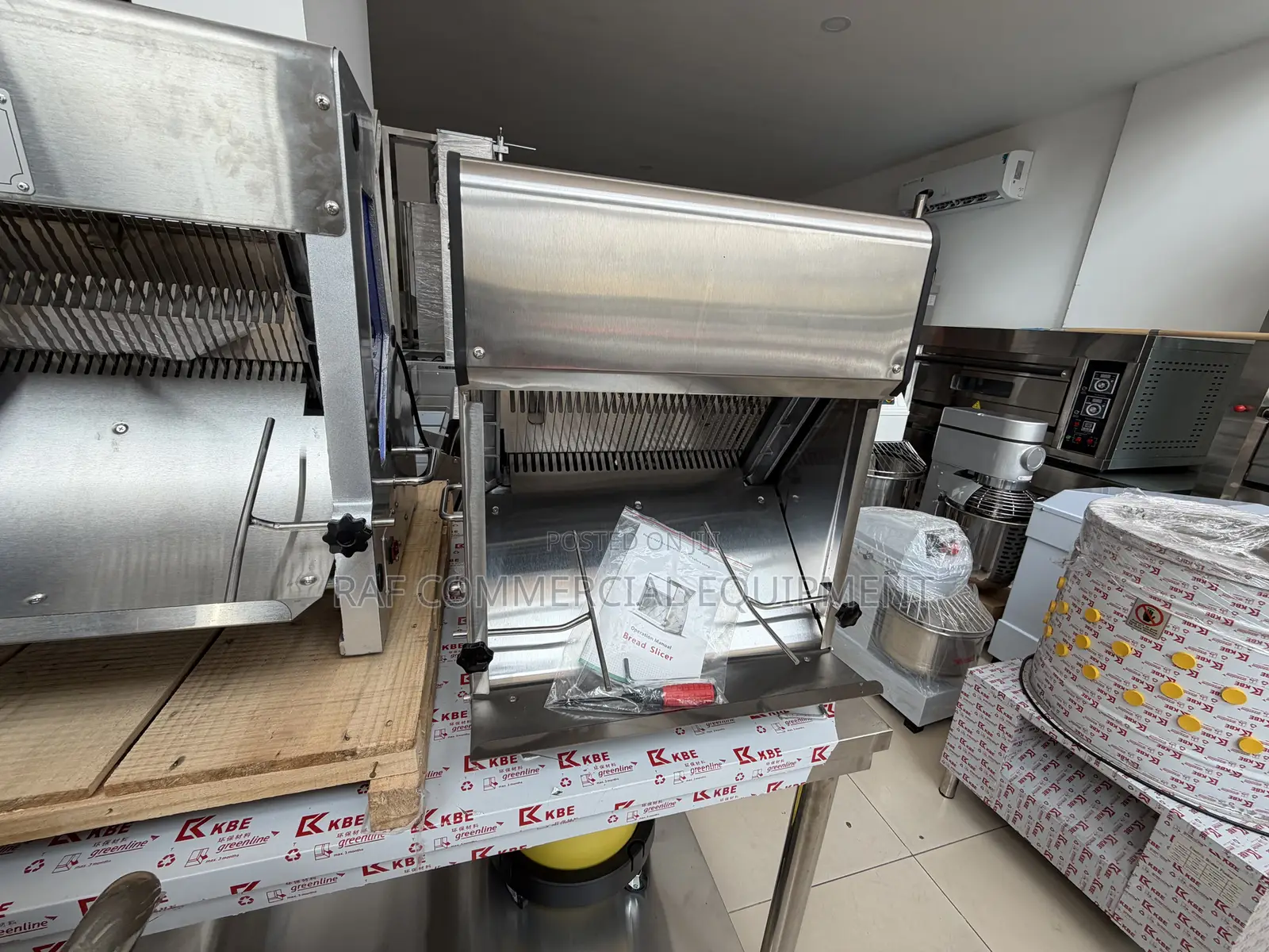 Commercial Stainless Steel Bread Slicer