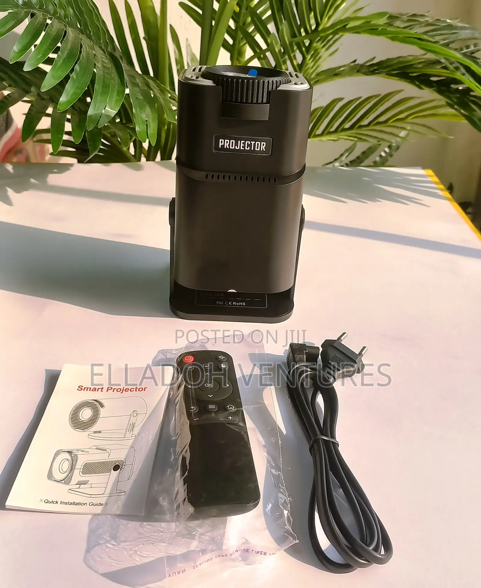 Hy320 Mini Smart Projector