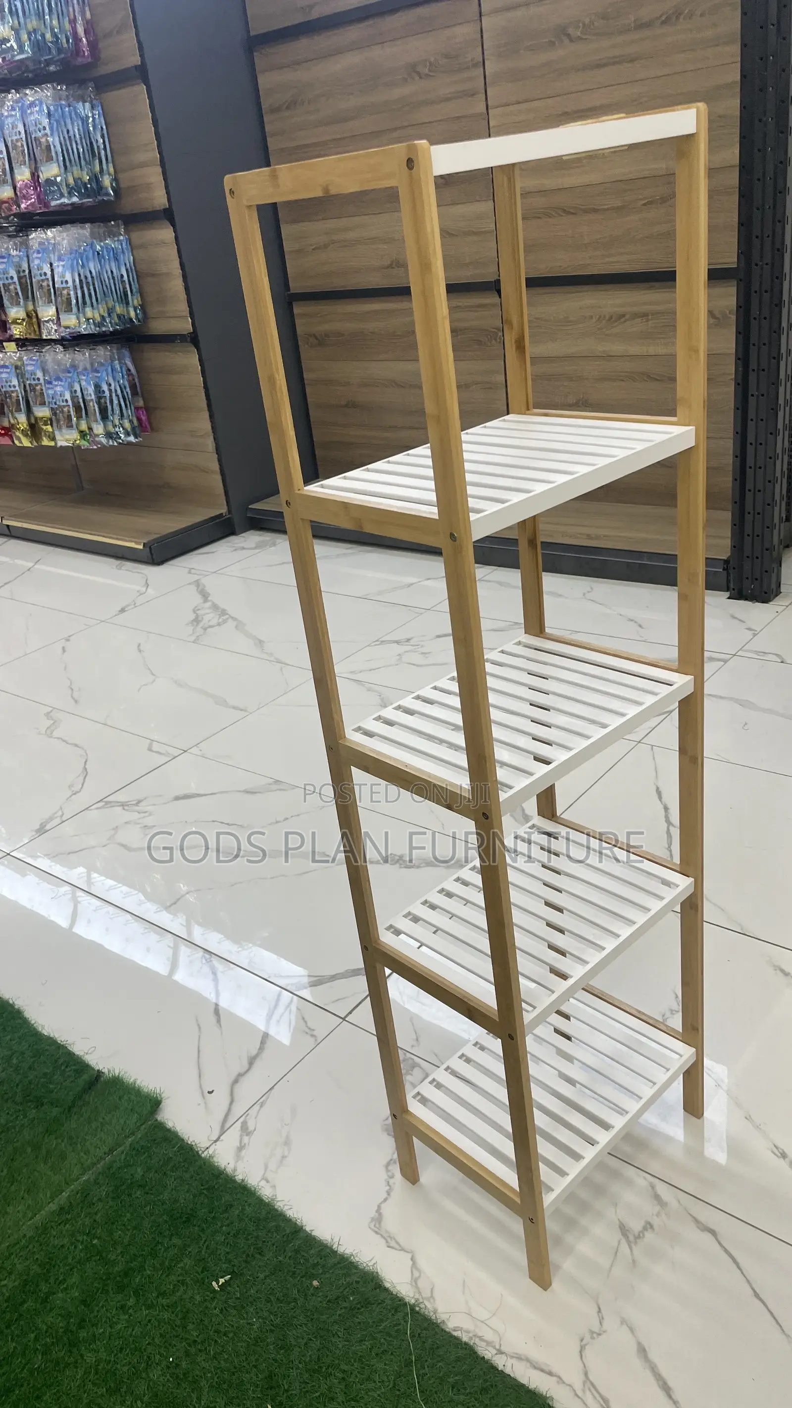 Commodity Shelf