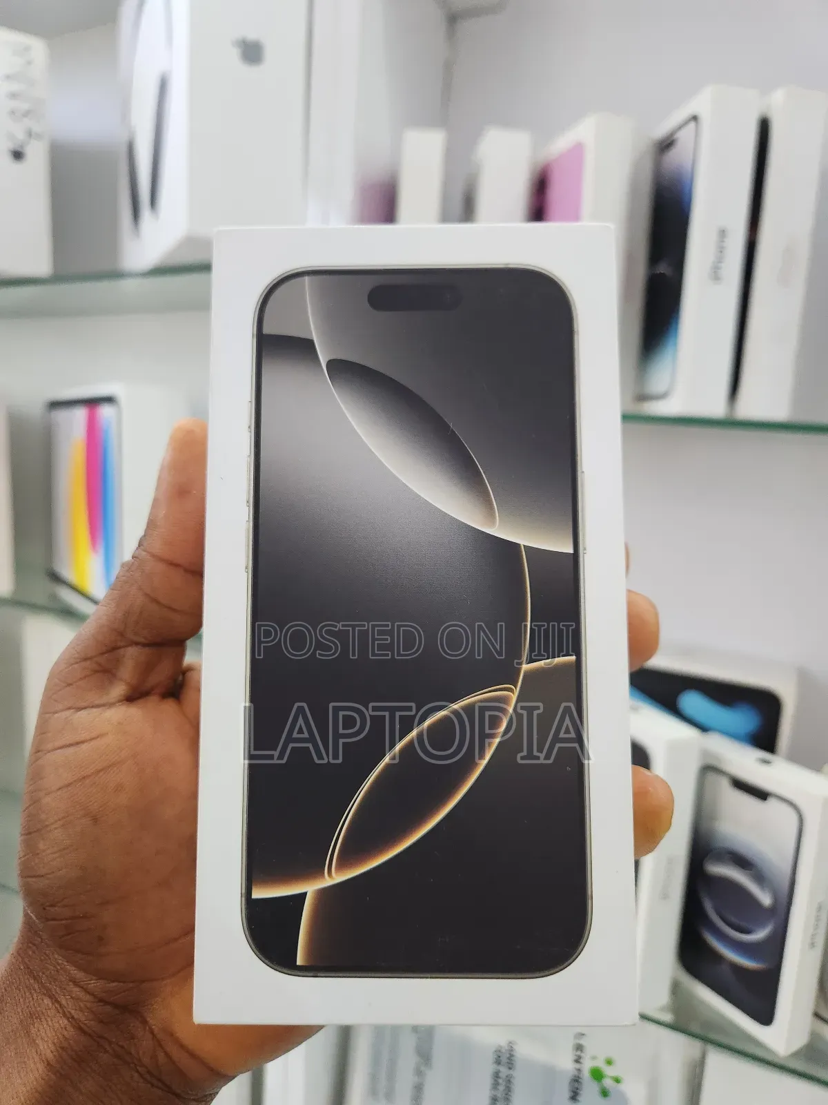 New Apple iPhone 16 Pro 1 TB Gold