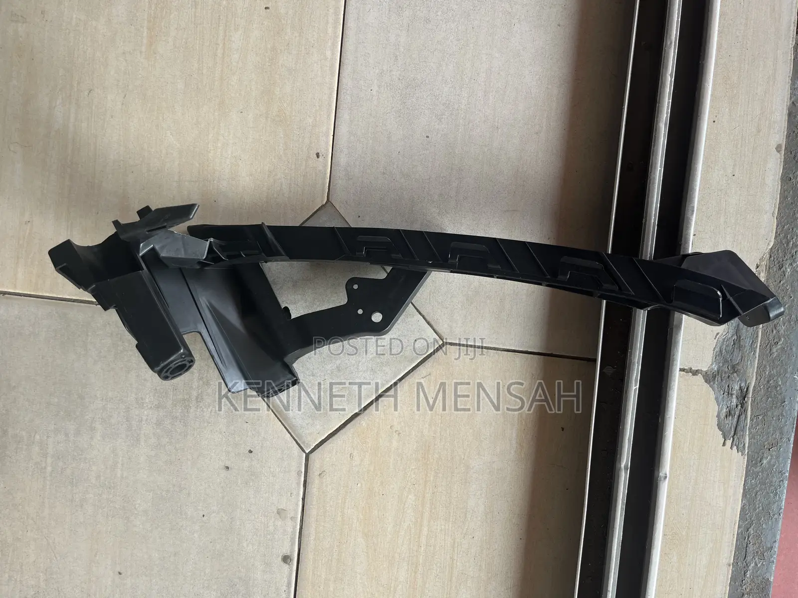 Honda Crv 2014-2016 Head Lamp Bracket/Seat Pair