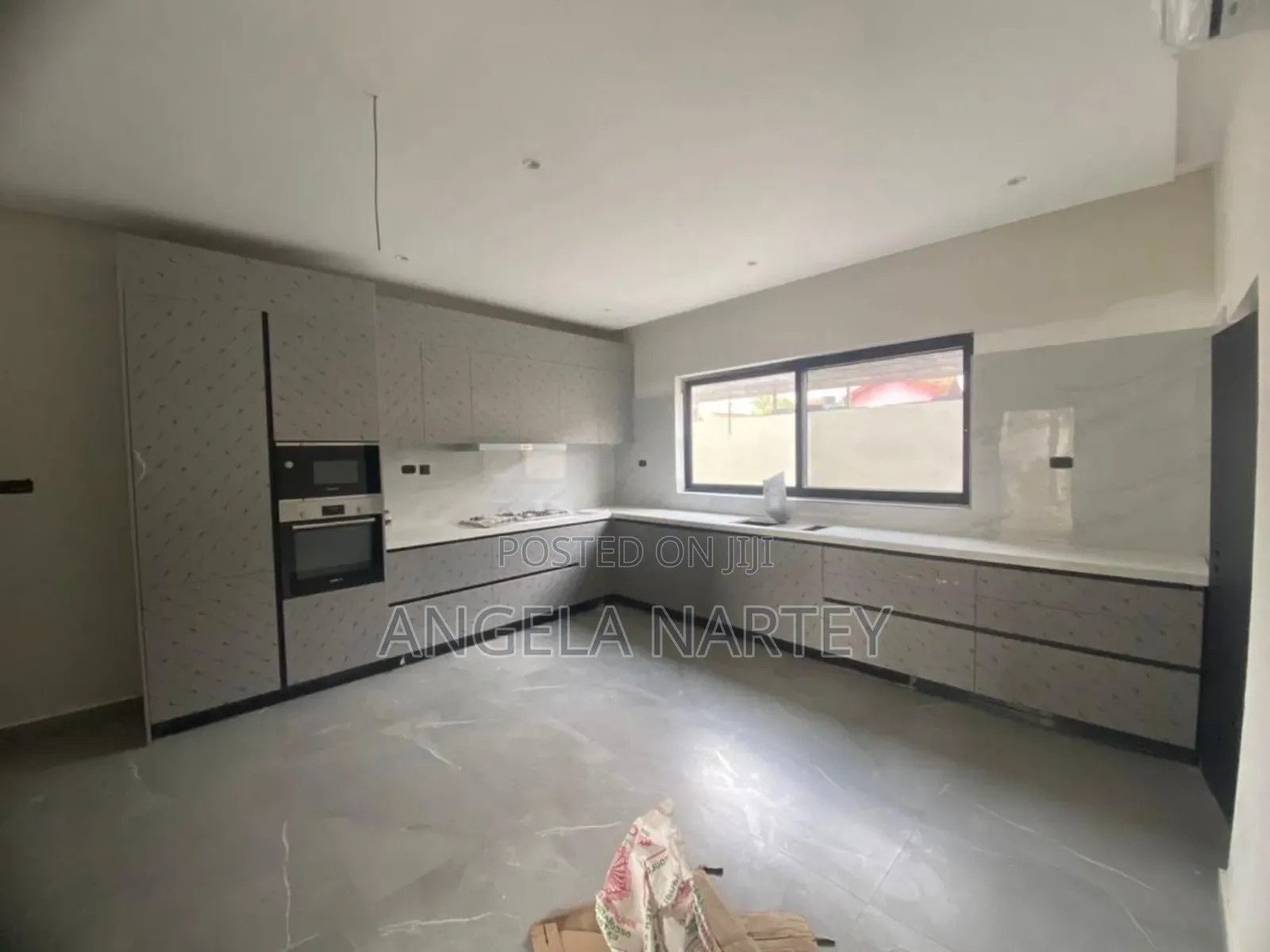 5bdrm House in Ajiriganor East for sale