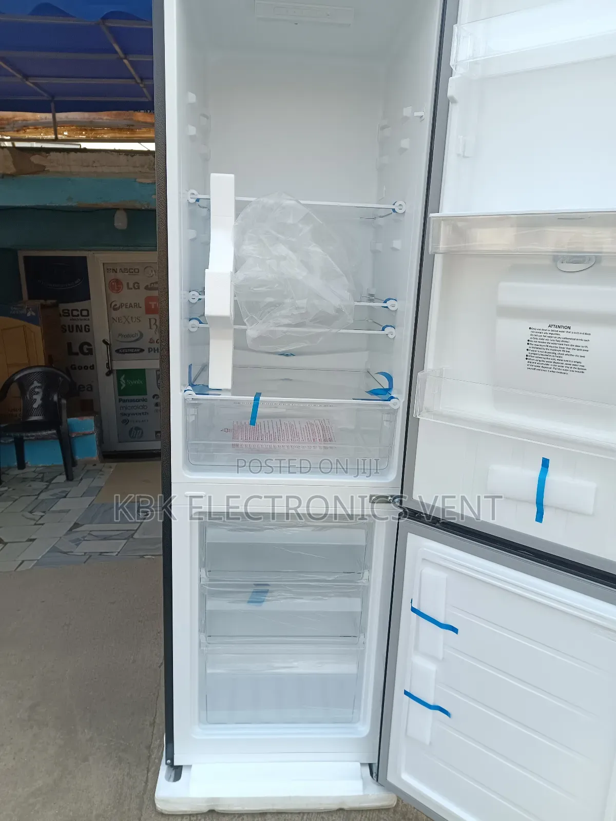 Innova 262liter Double Door Refrigerators With Water Dispenser