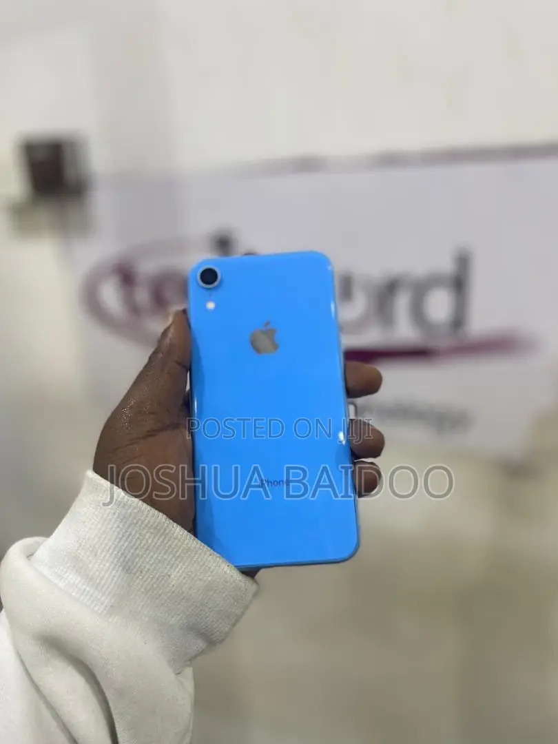 Apple XR 128 GB Yellow