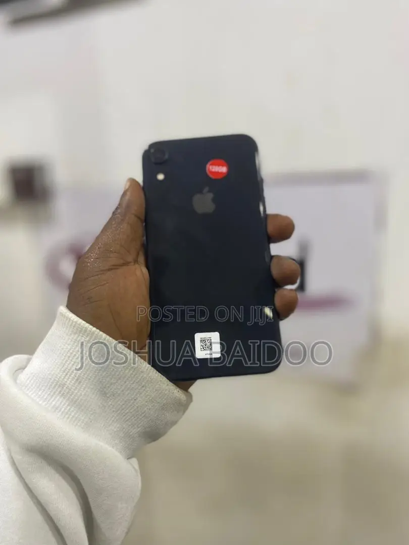Apple XR 128 GB Yellow