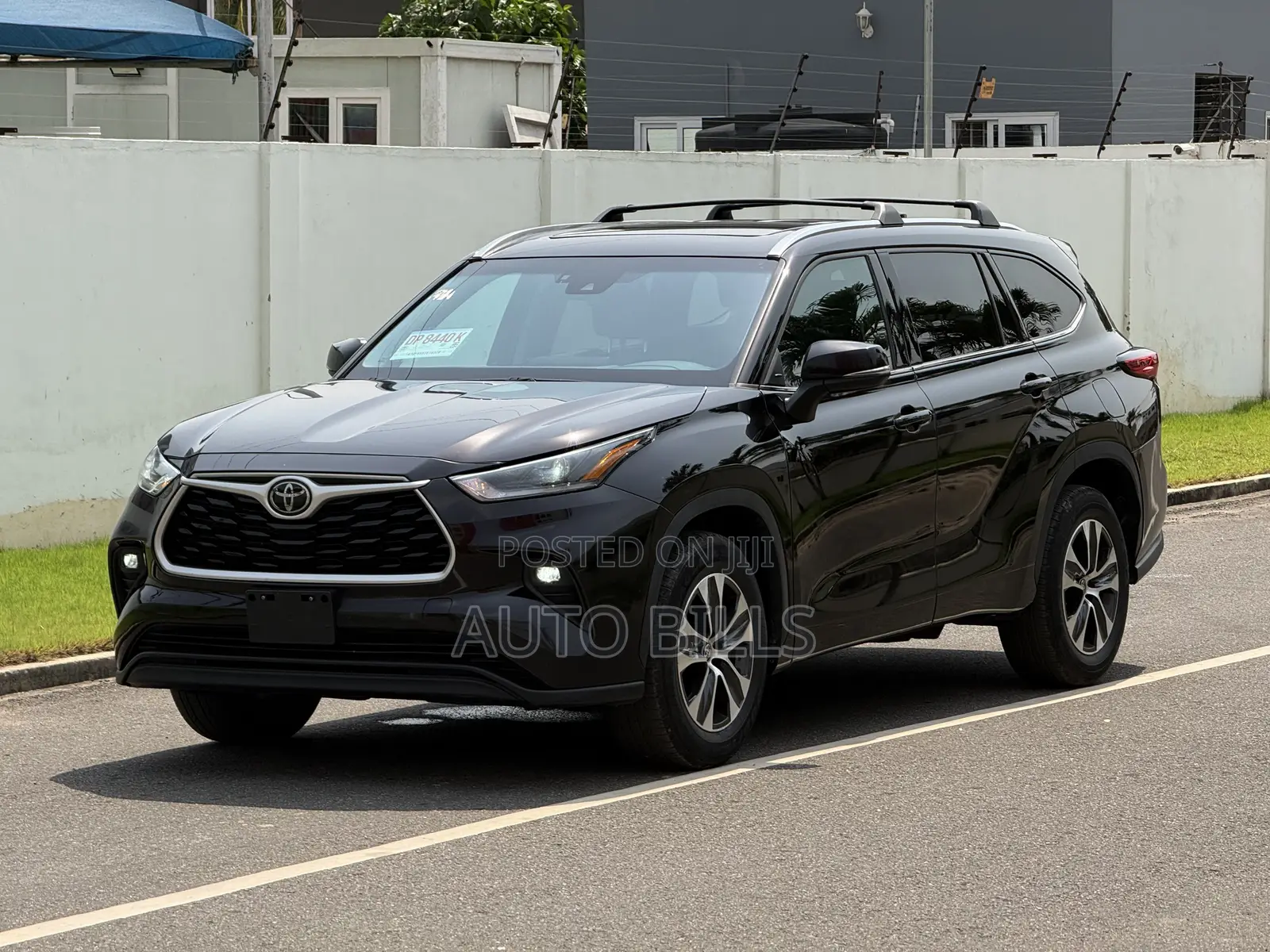 Toyota Highlander Limited 2021 Black