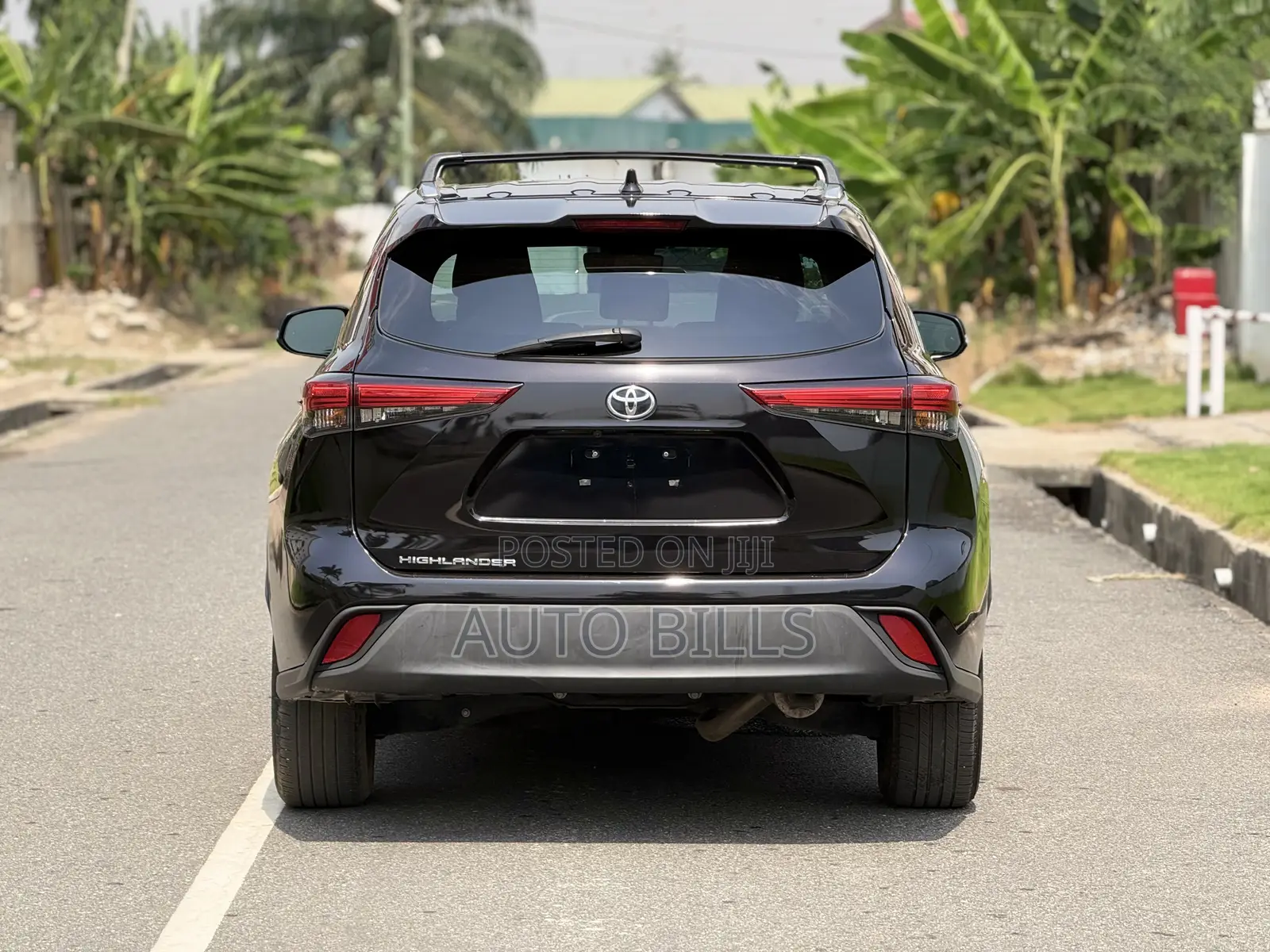 Toyota Highlander Limited 2021 Black
