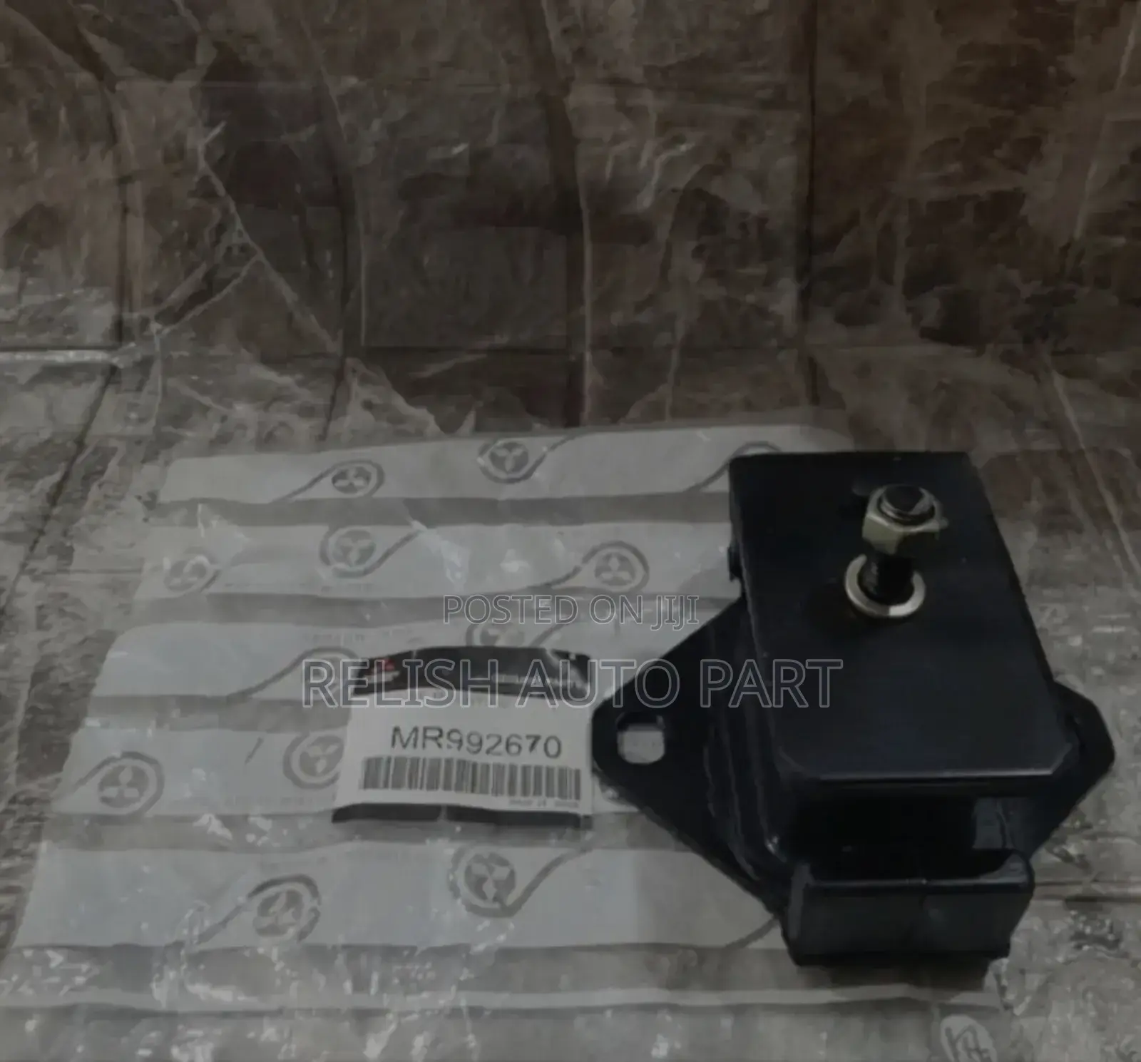 Engine Mount Seat for Mitsubishi L200, Pajero, Hardbody, Navara Etc