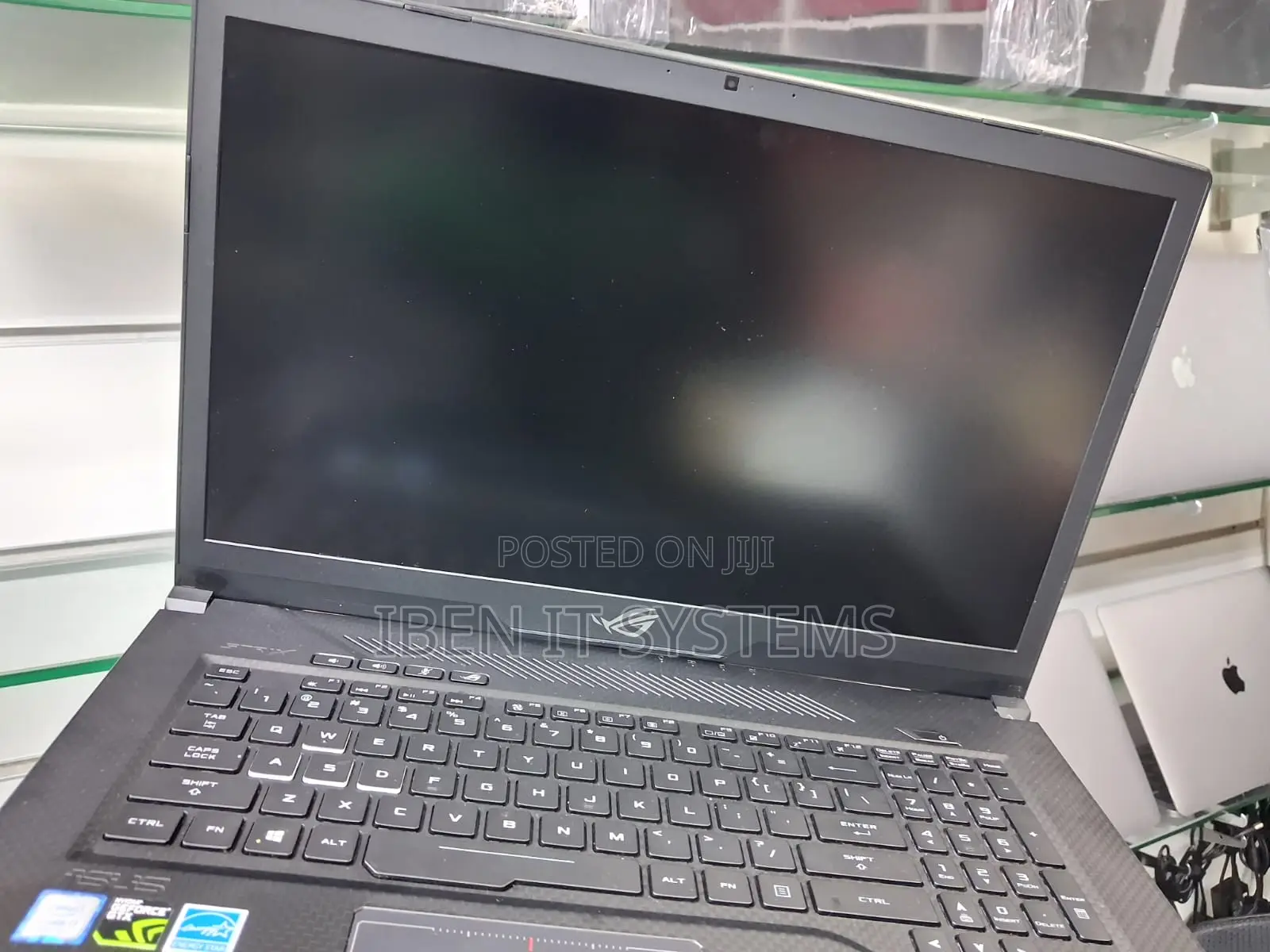 Laptop Asus ROG Strix G17 16GB Intel Core i7 SSD 1T