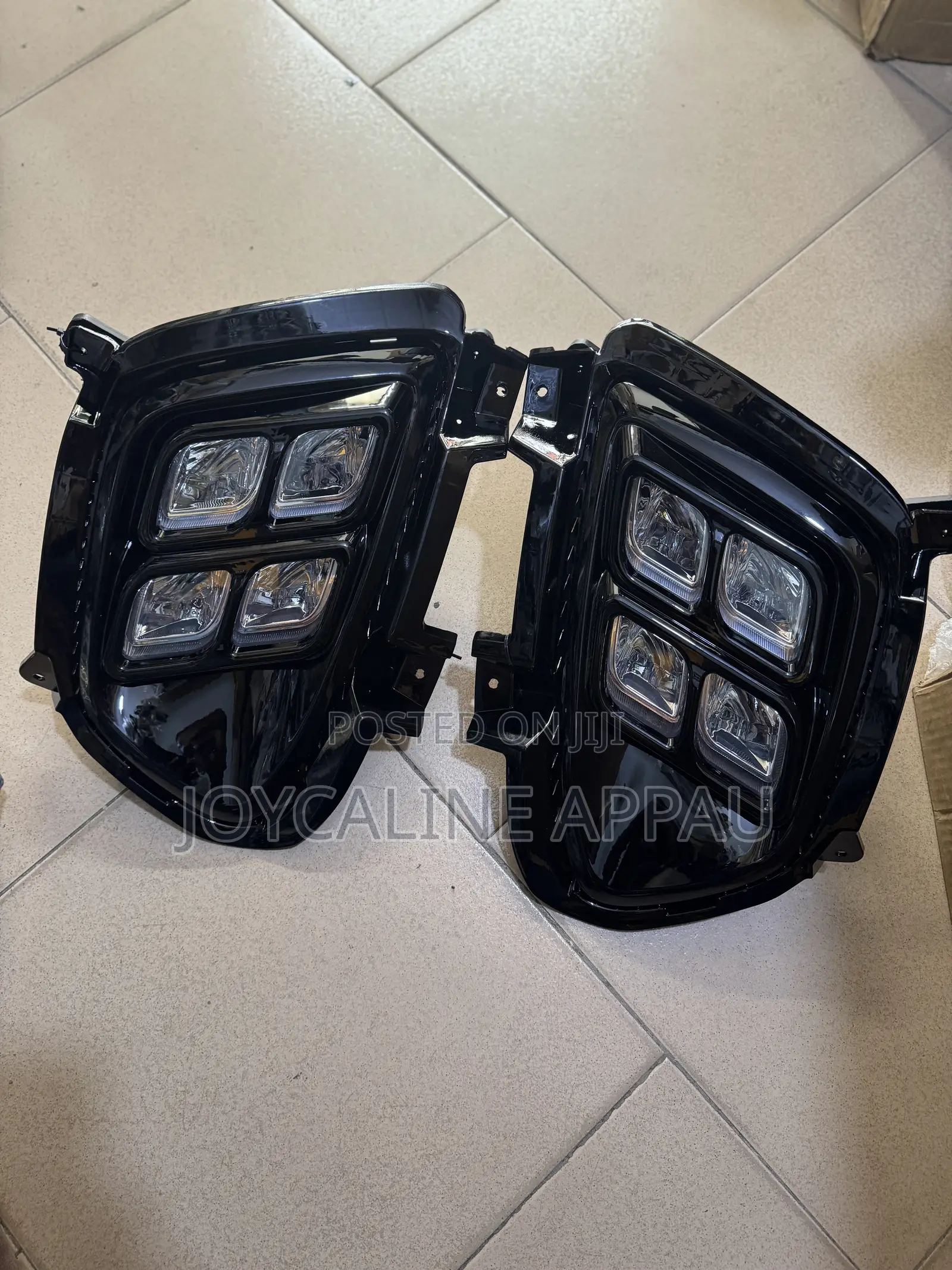 Kia Sorento 2016 to 2018 Fog Light and Cover Led