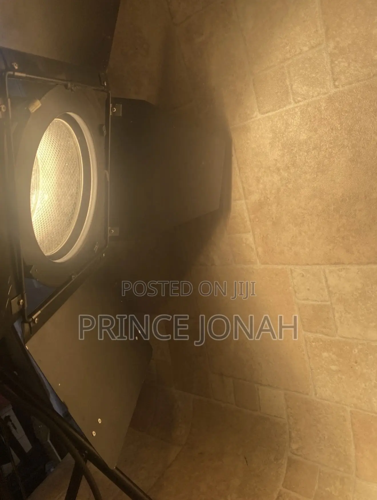 Quartzcolor Red Head Light Ianebeam 800watts Mod Film and Videoused