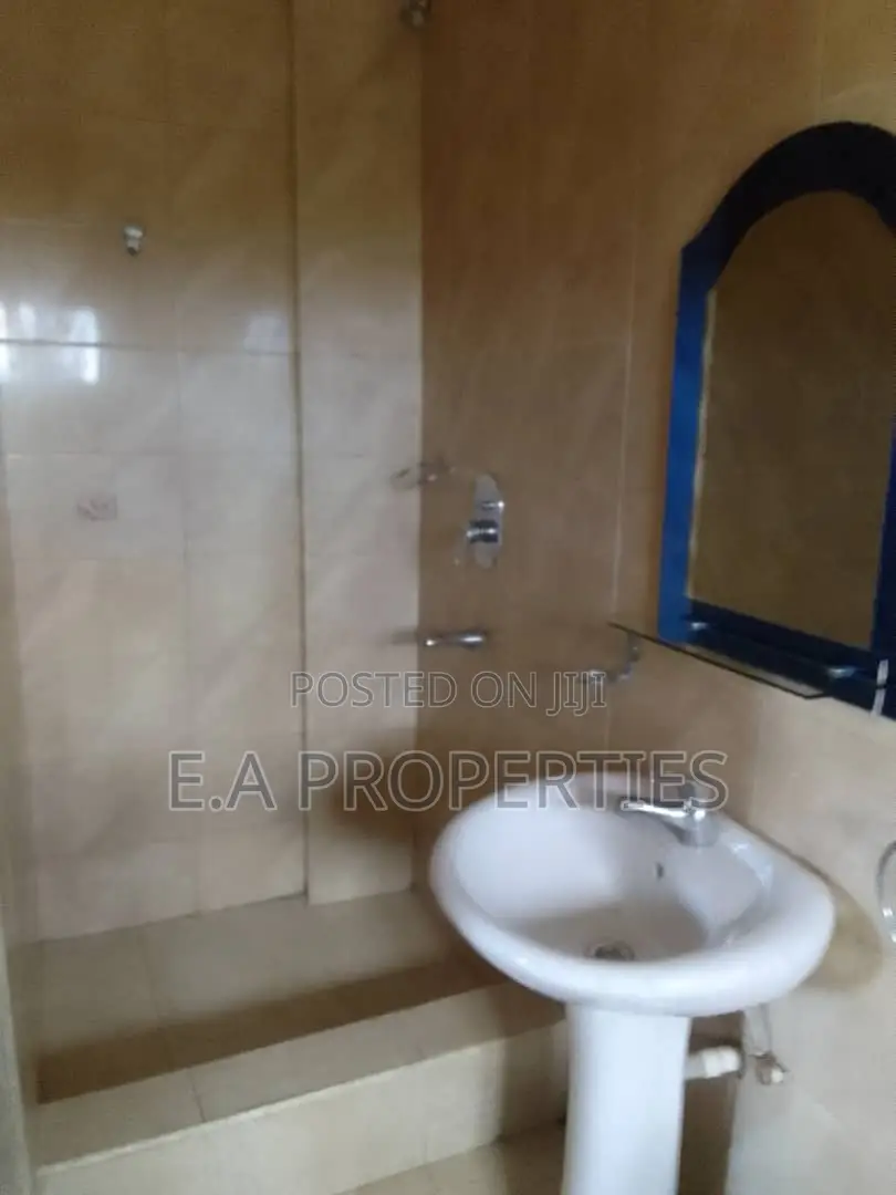 3bdrm Apartment in E A Properties, Papaye for rent