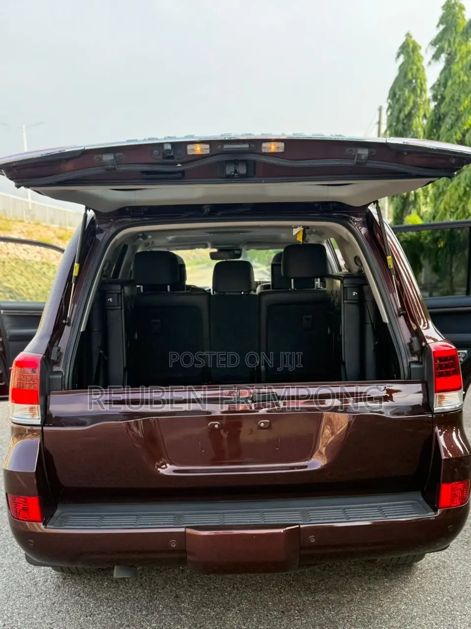 Toyota Land Cruiser 5.7 V8 GXR 2016 Burgundy
