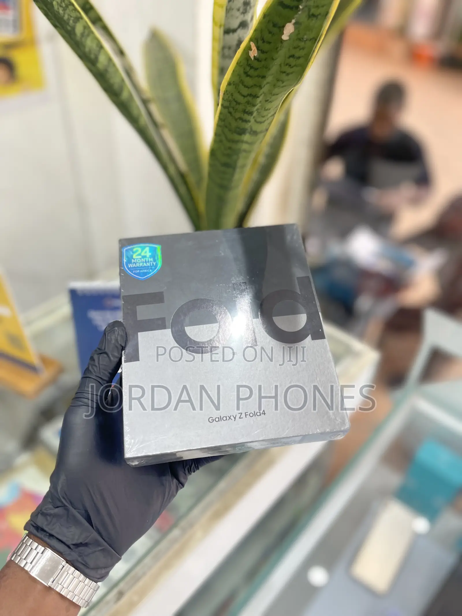 New Samsung Galaxy Z Fold4 256 GB Black