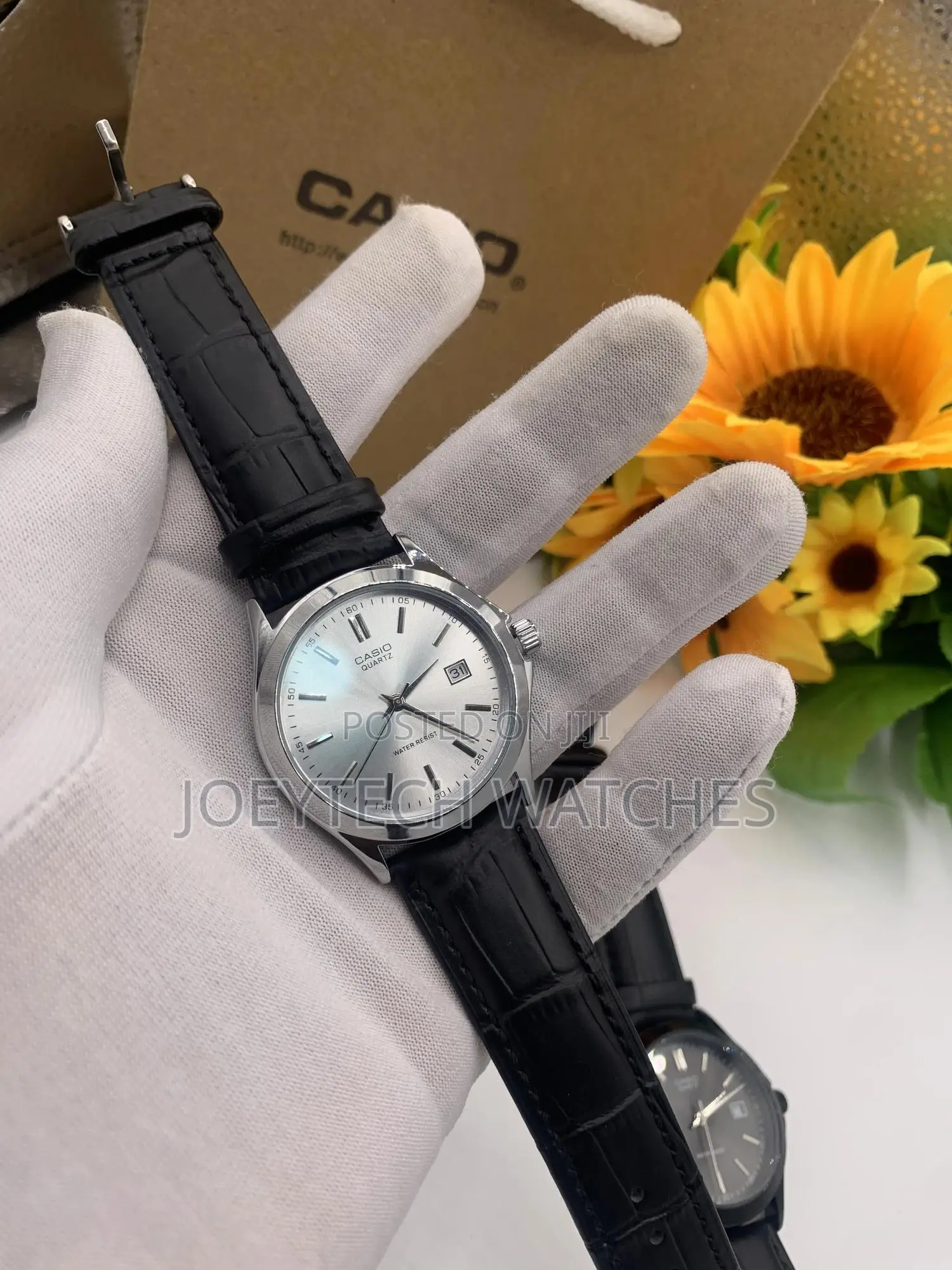 Unisex Casio Leather Watch