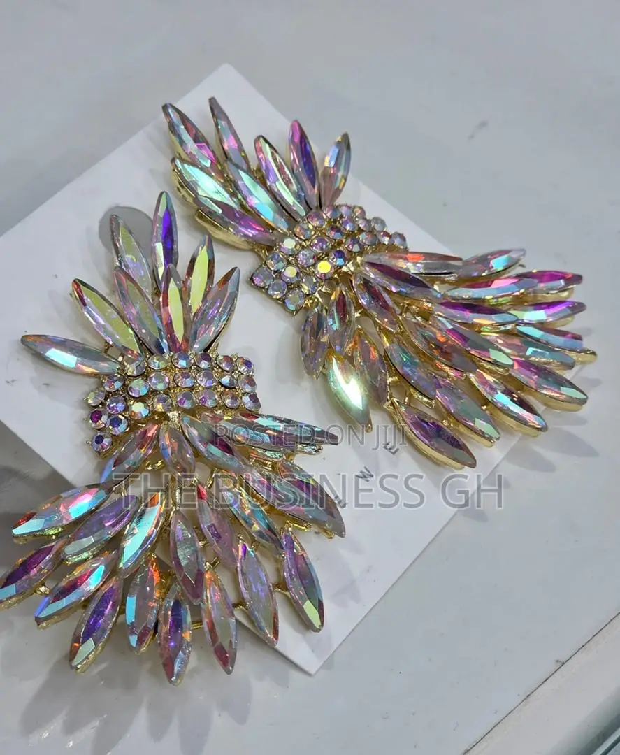 Statement Earrings for Brides