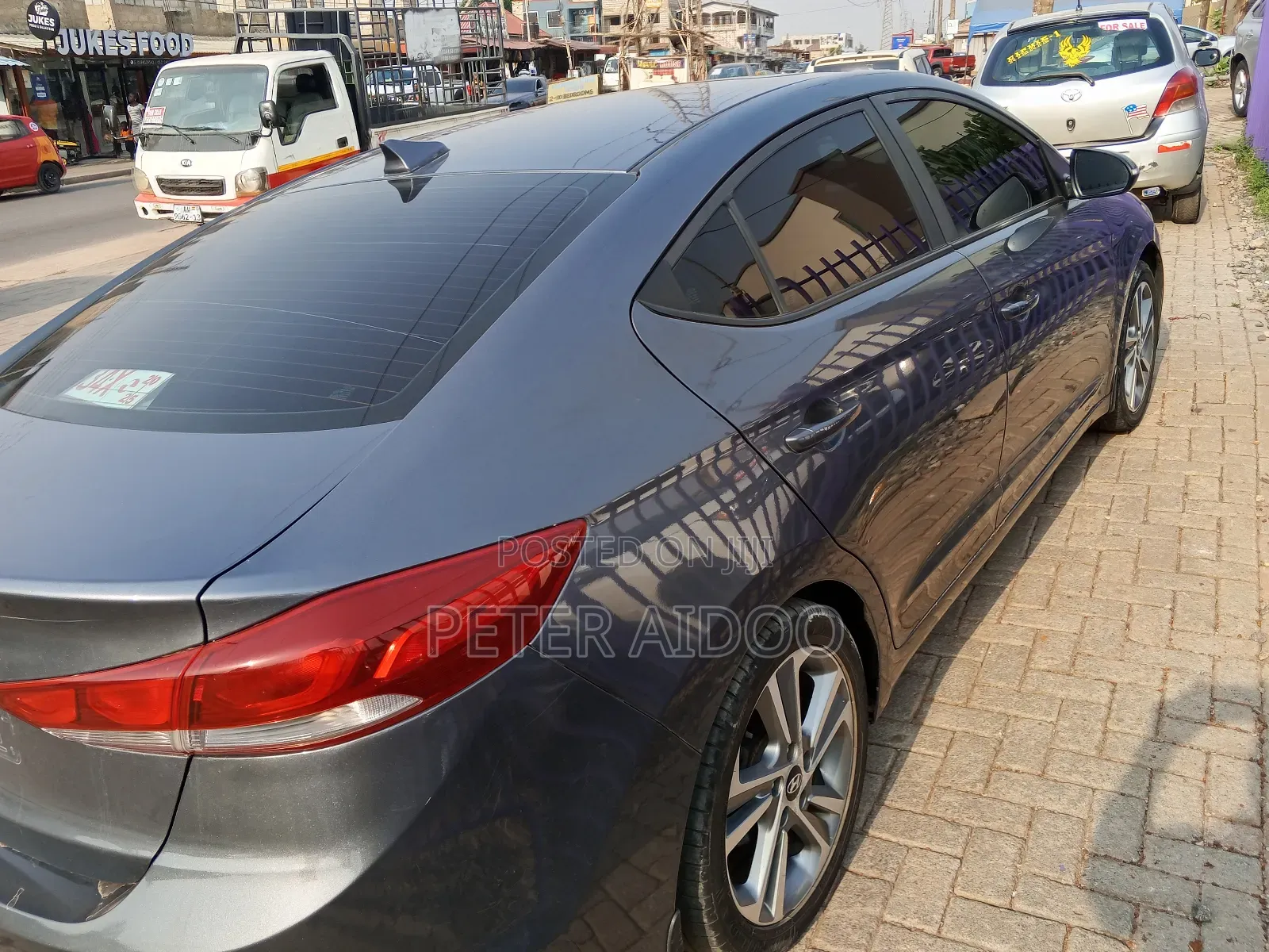 Hyundai Elantra 2017 Beige