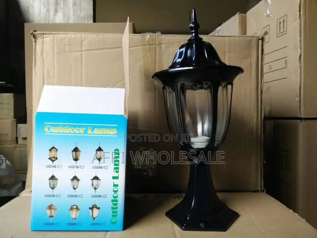 Durable Big Size Outdoor Wall Glass Lamp Light