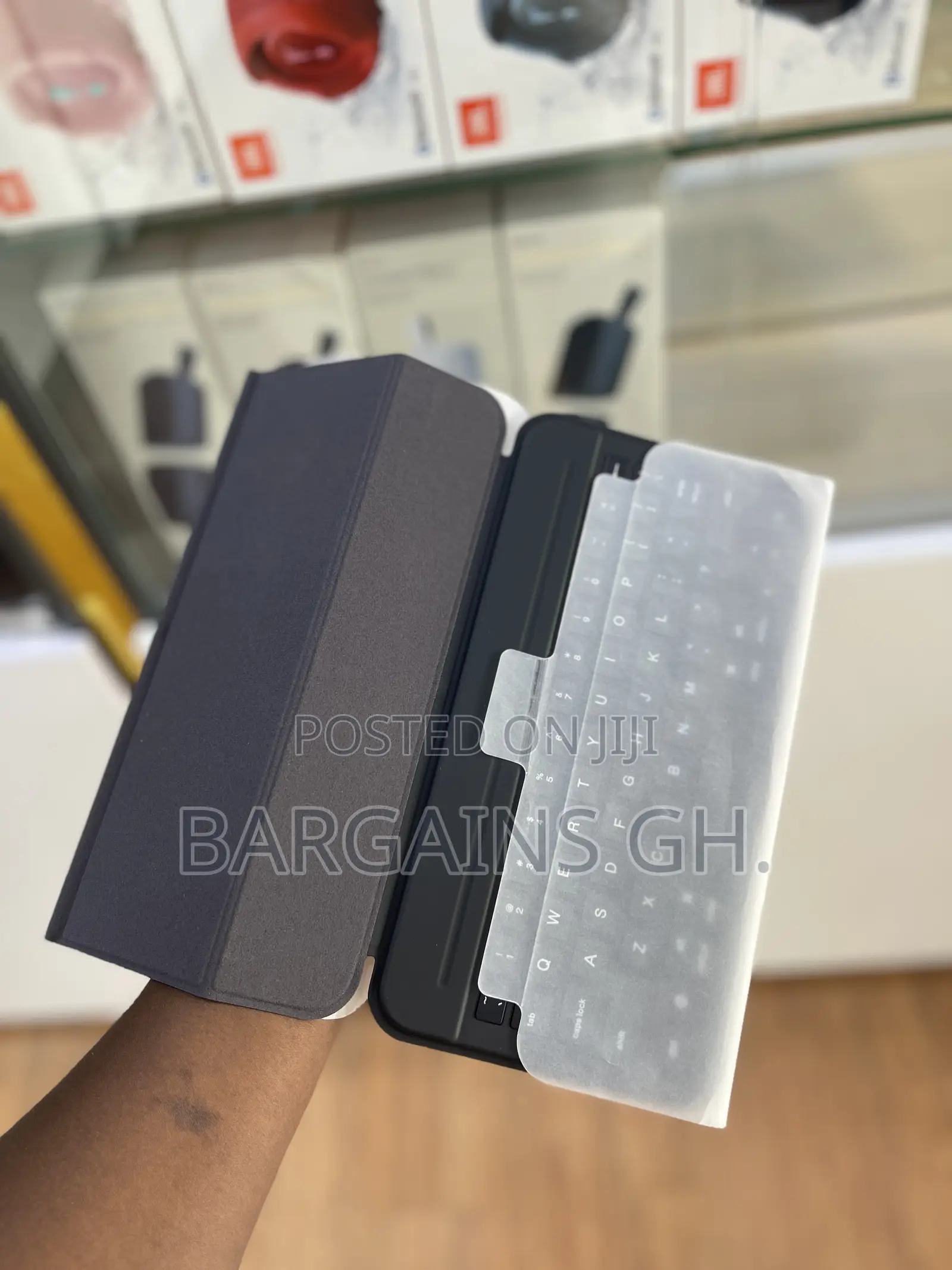 Smart Keyboard for Apple iPad A16 11 Inches