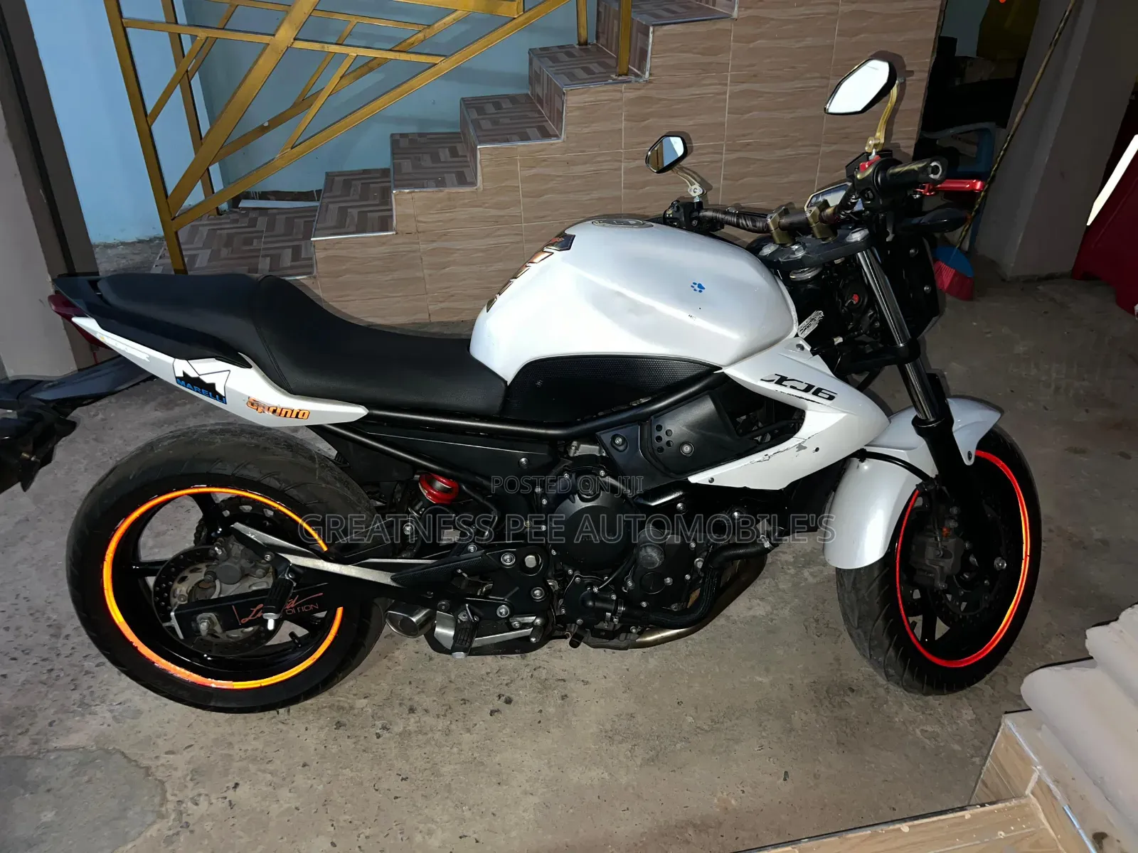 Yamaha 2012 White