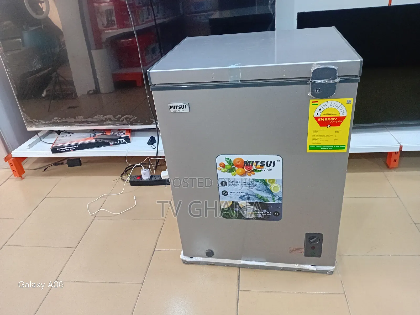 Mitsui 137l Chest Freezer – Perfect for Frozen Foods 137l