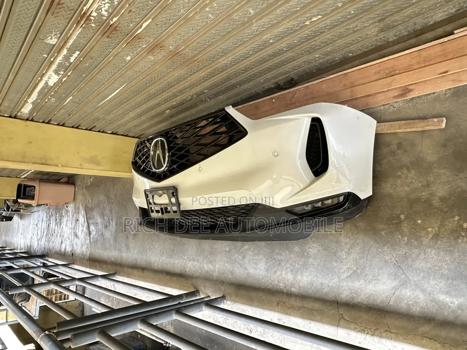 Acura Rdx 2022....25 Front Bumper Complete