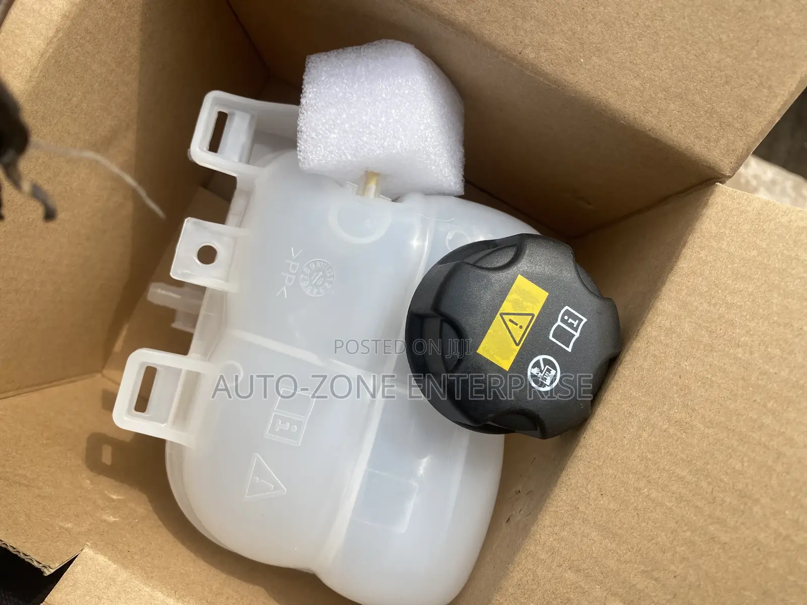 Mini Cooper Reservoir Tank