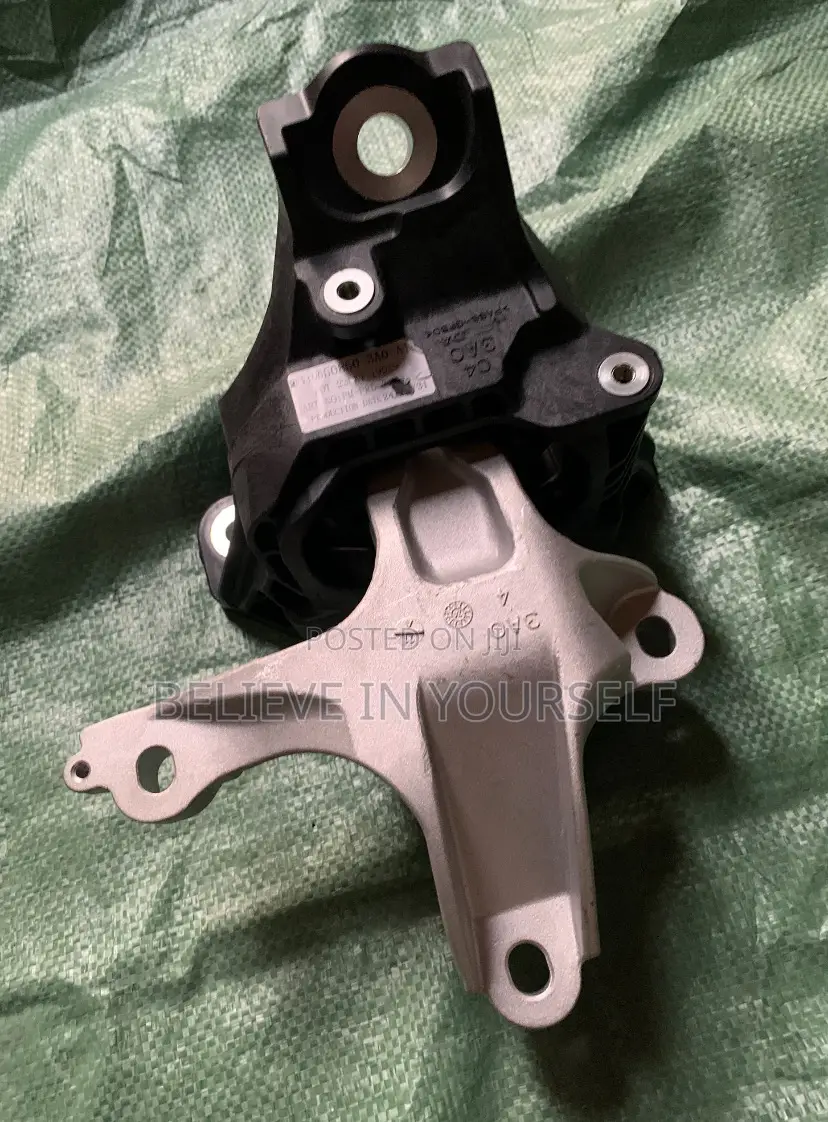 Honda CRV 2023,2024,2025 Gearbox Seat / Mount