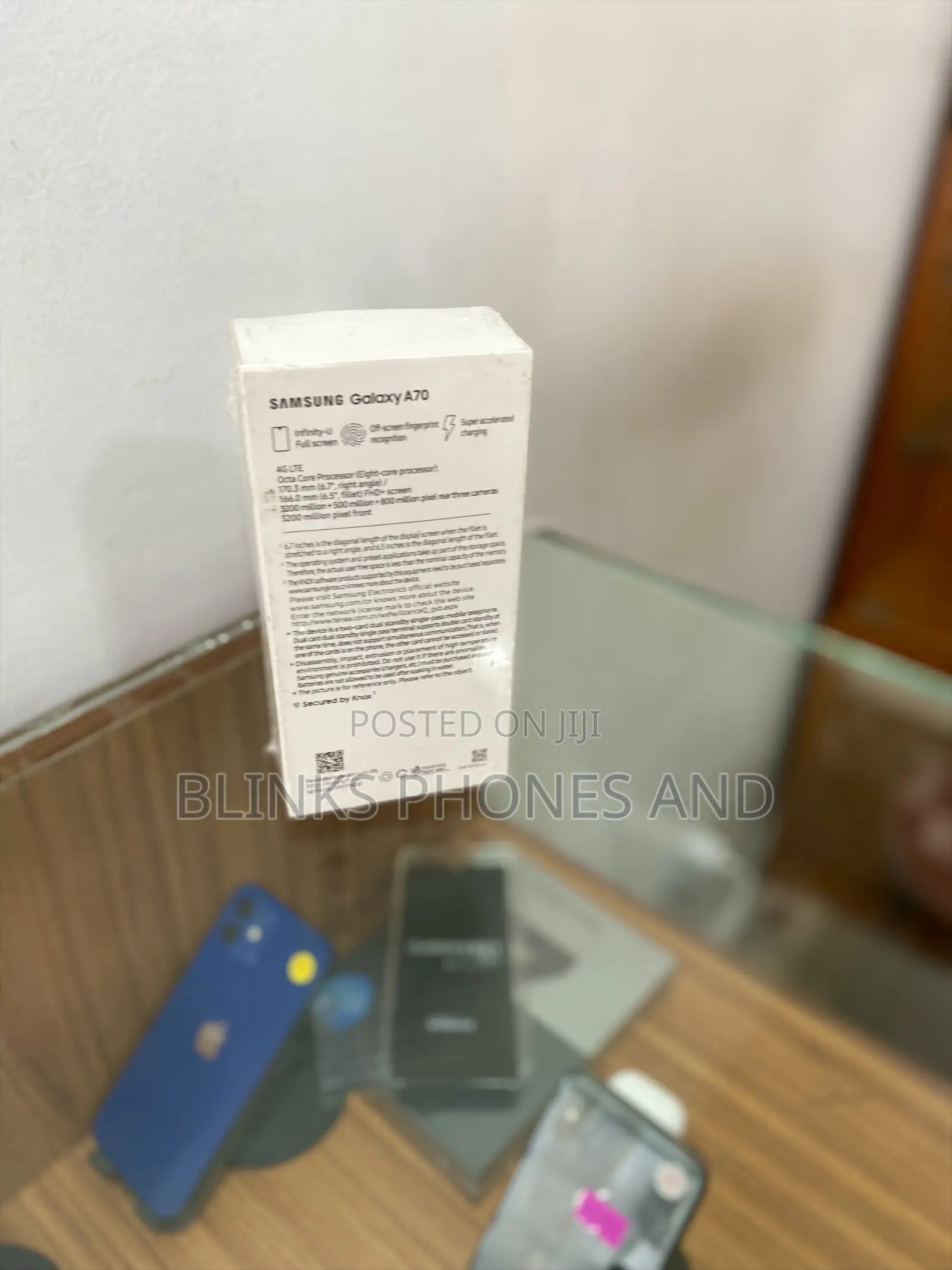 New Samsung Galaxy A70 128 GB Black