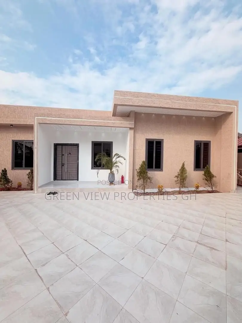 3bdrm House in Lake Side Estate for sale