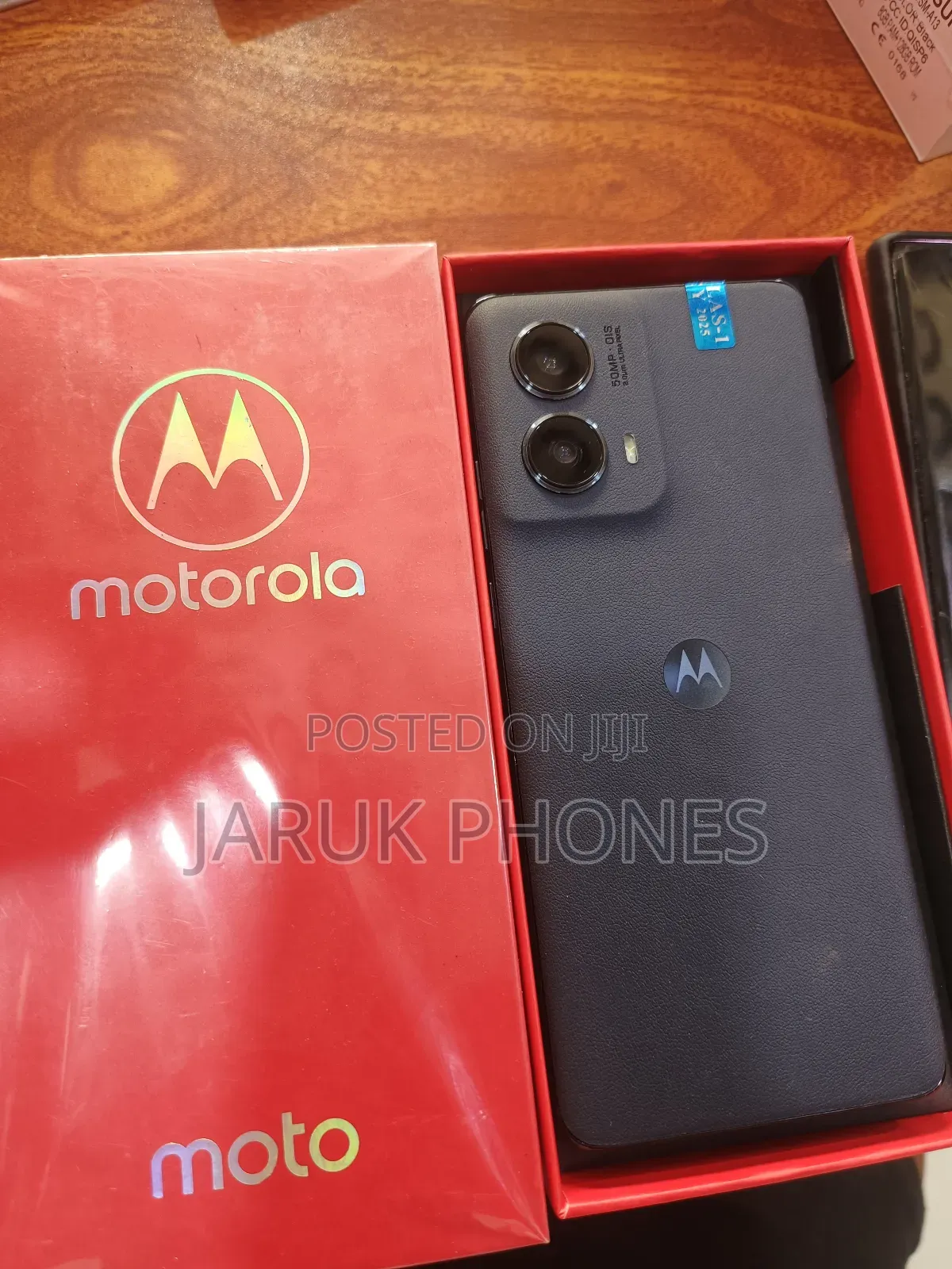 New Motorola Edge (2024) 256 GB Black