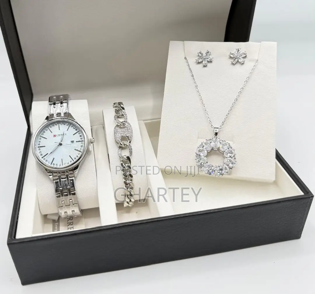 Lovely Silver Luxury Ladies Set