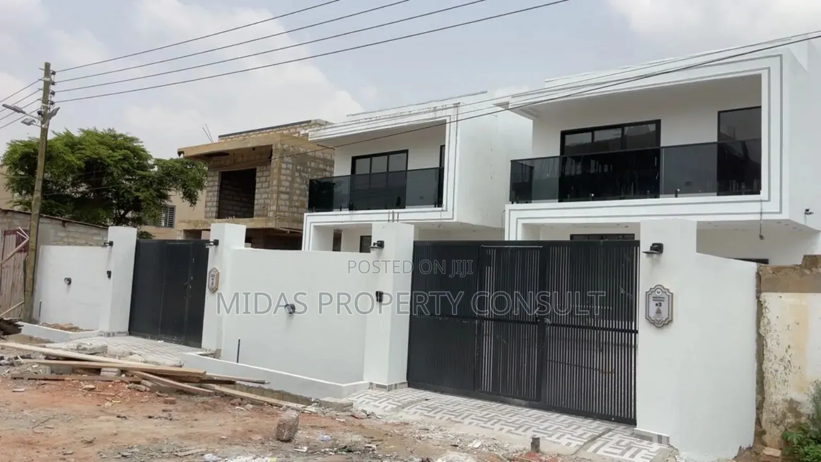 4bdrm House in Lakeside Estates for sale