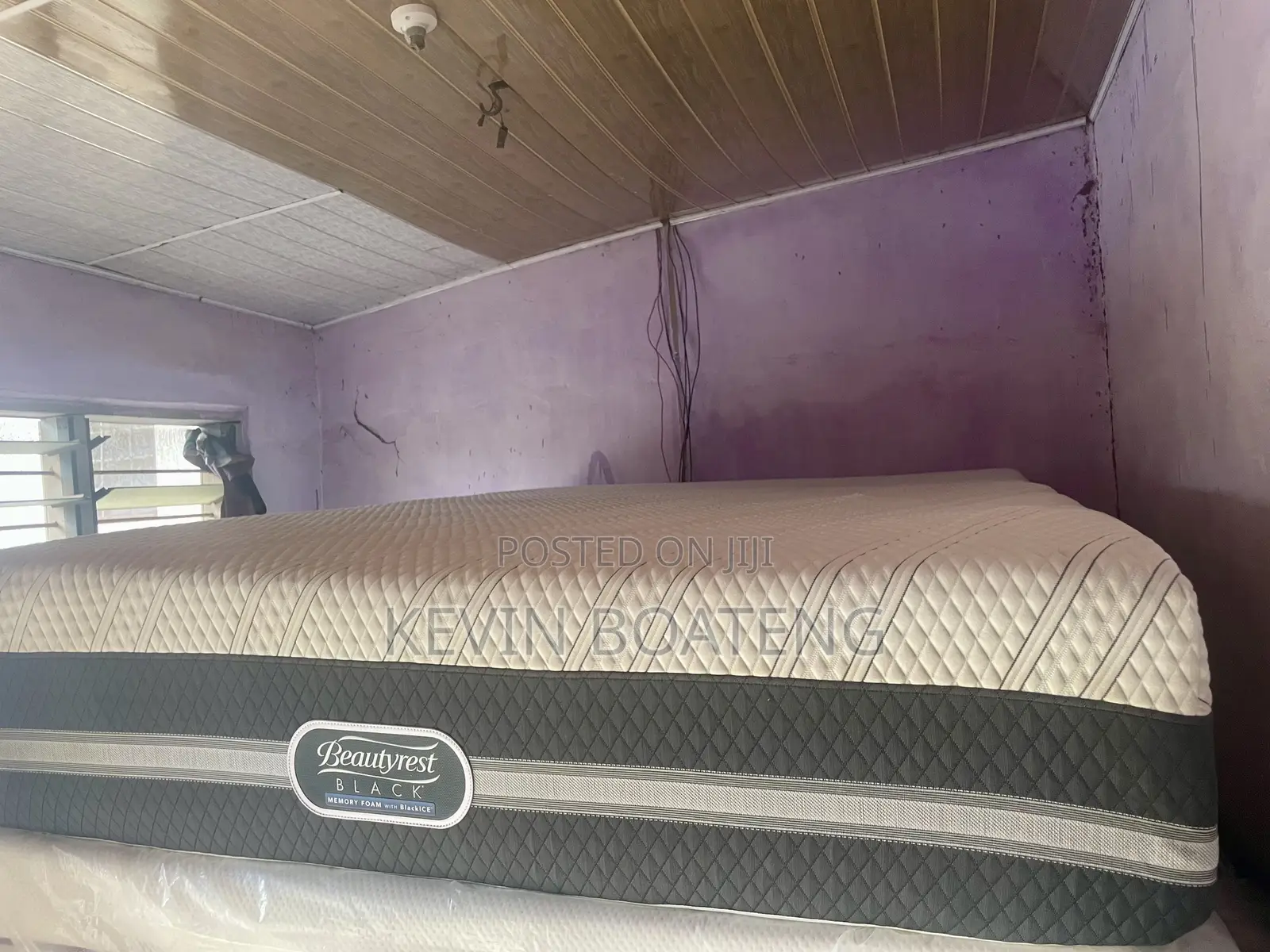 Beautyrest Black Memory Foam Beds(Queen) 60/80inches 15inches
