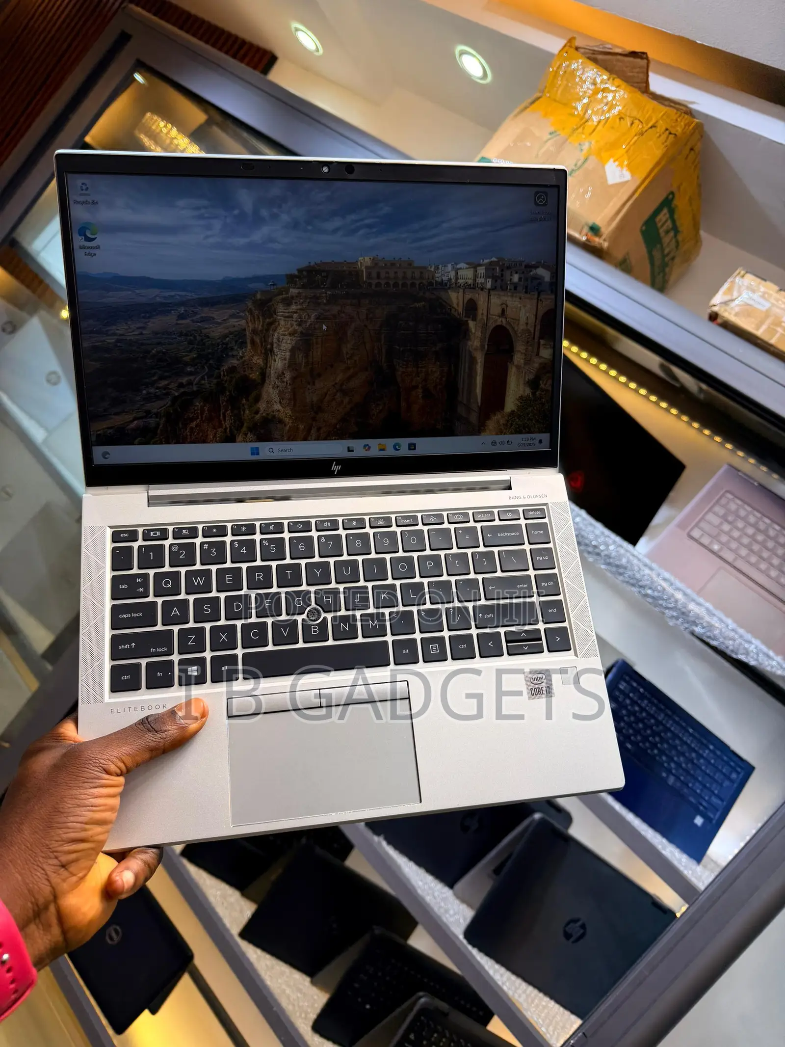 Laptop HP EliteBook 840 G7 16GB Intel Core I5 SSD 256GB