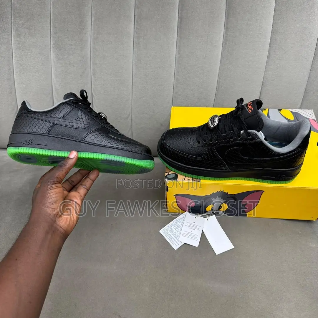 Nike Airforce 1 Halloween Black