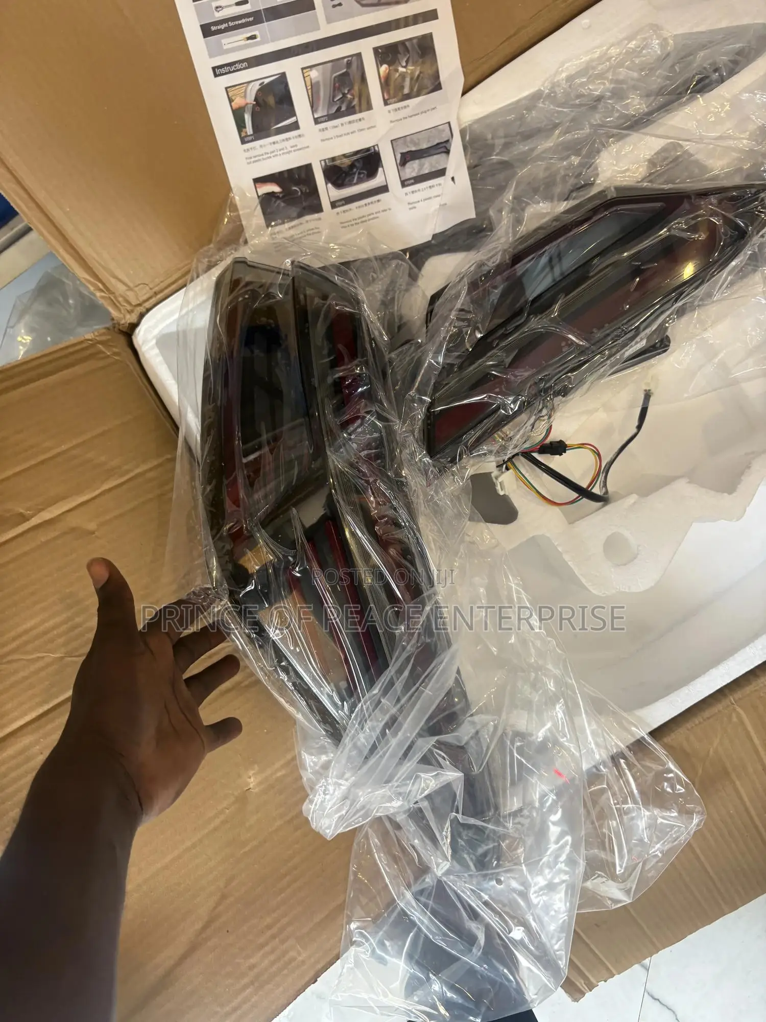Toyota Camry 2018 2019 2020 Complete Spec Led Dark Taillight