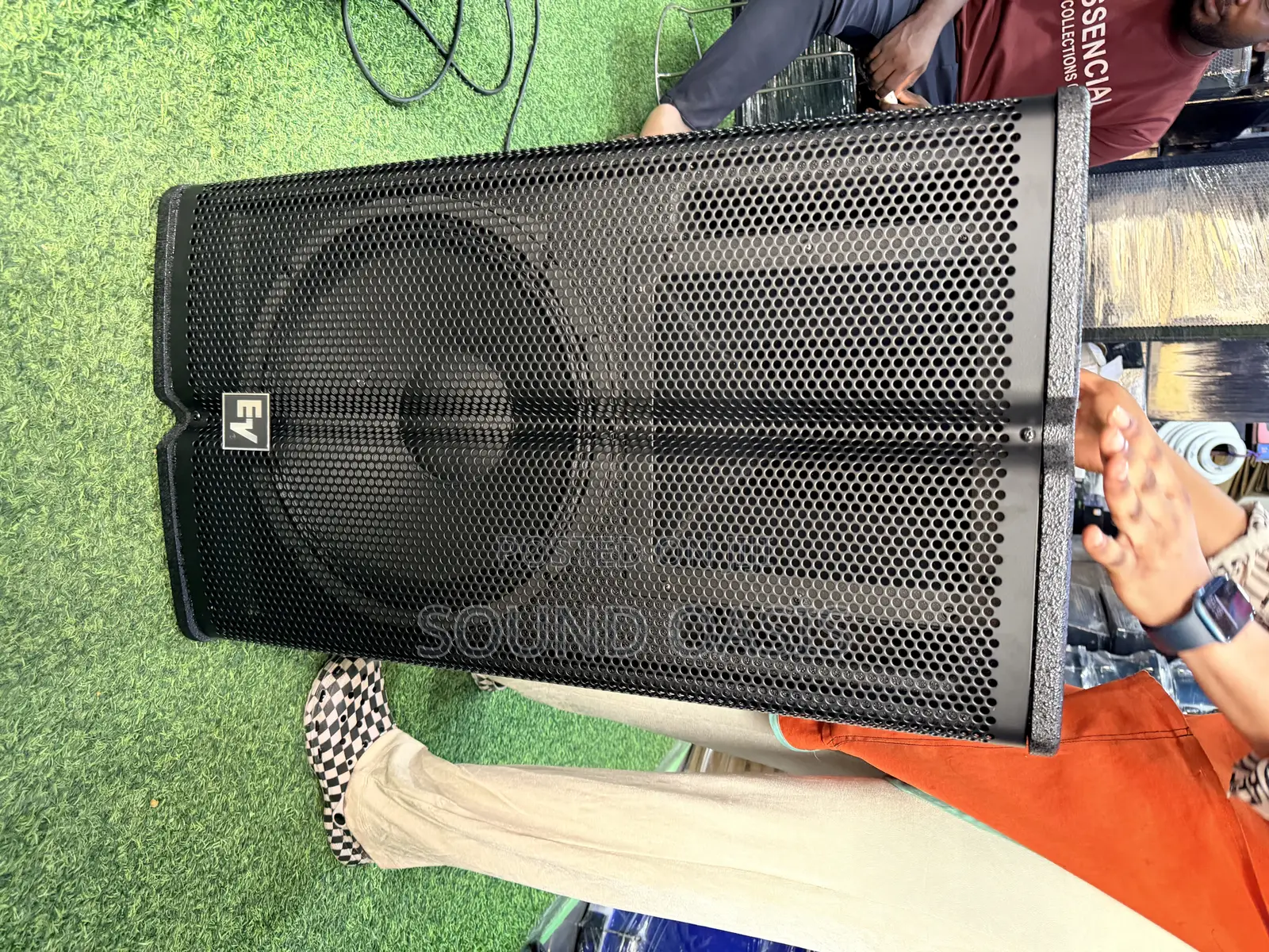 Electro-voice (Ev) 15-inch Passive Pa Speaker.