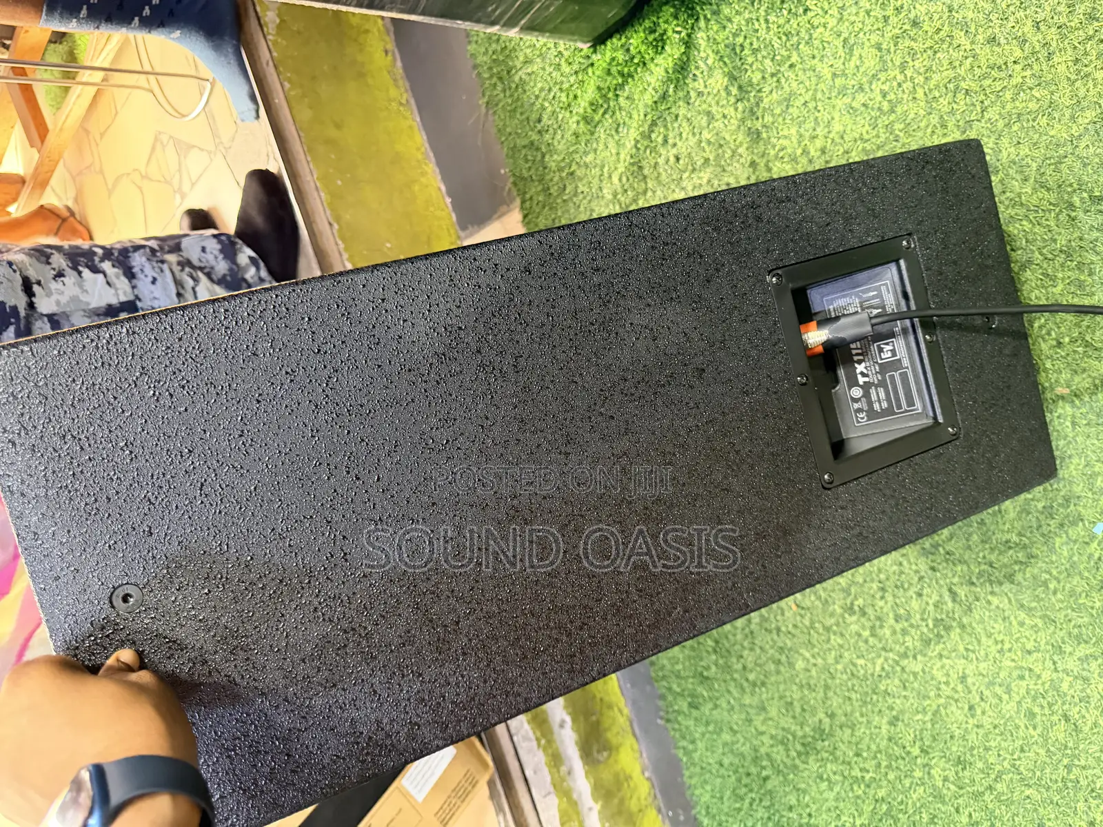 Electro-voice (Ev) 15-inch Passive Pa Speaker.
