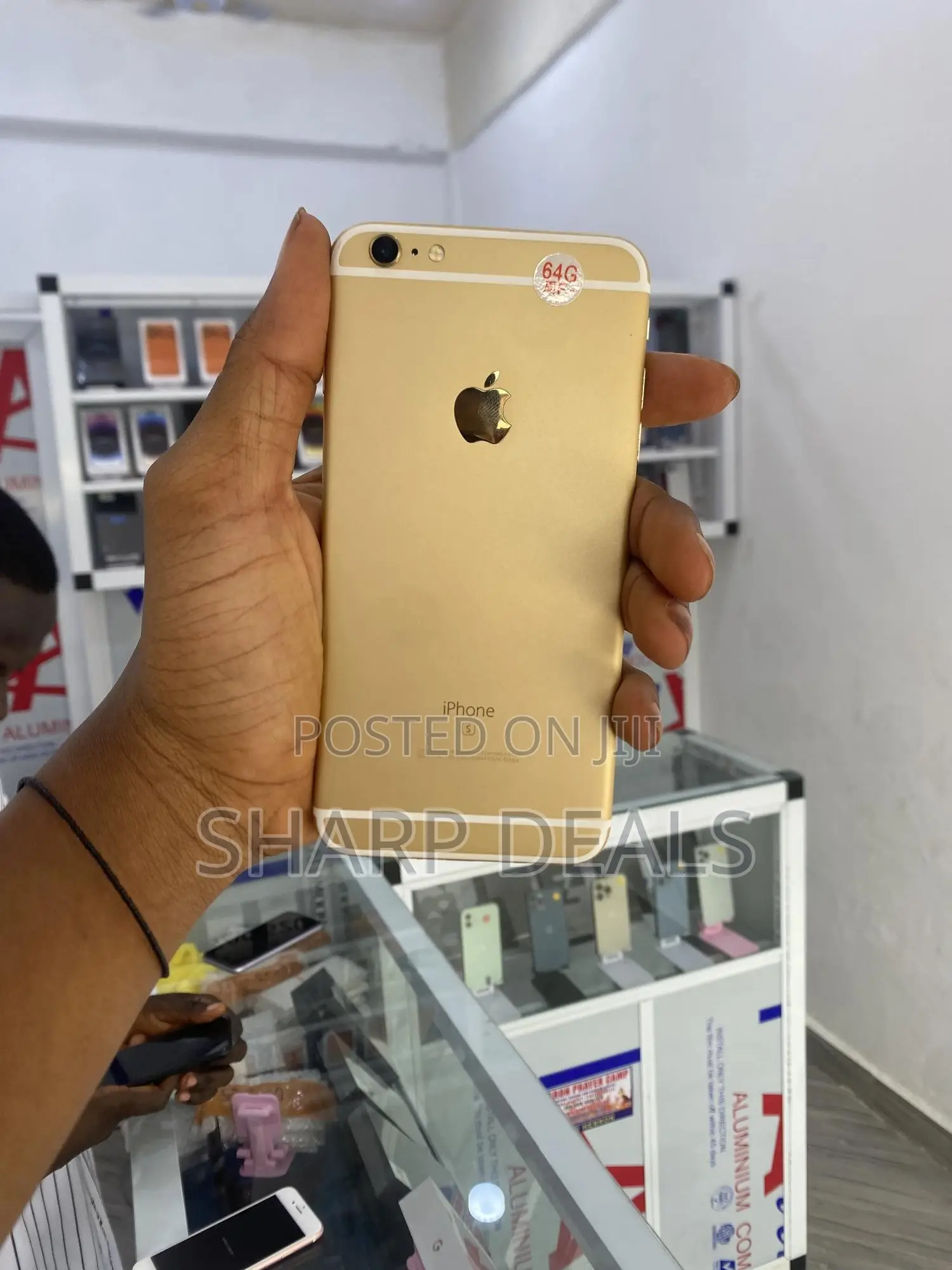 Apple iPhone 6s Plus 64 GB Gold