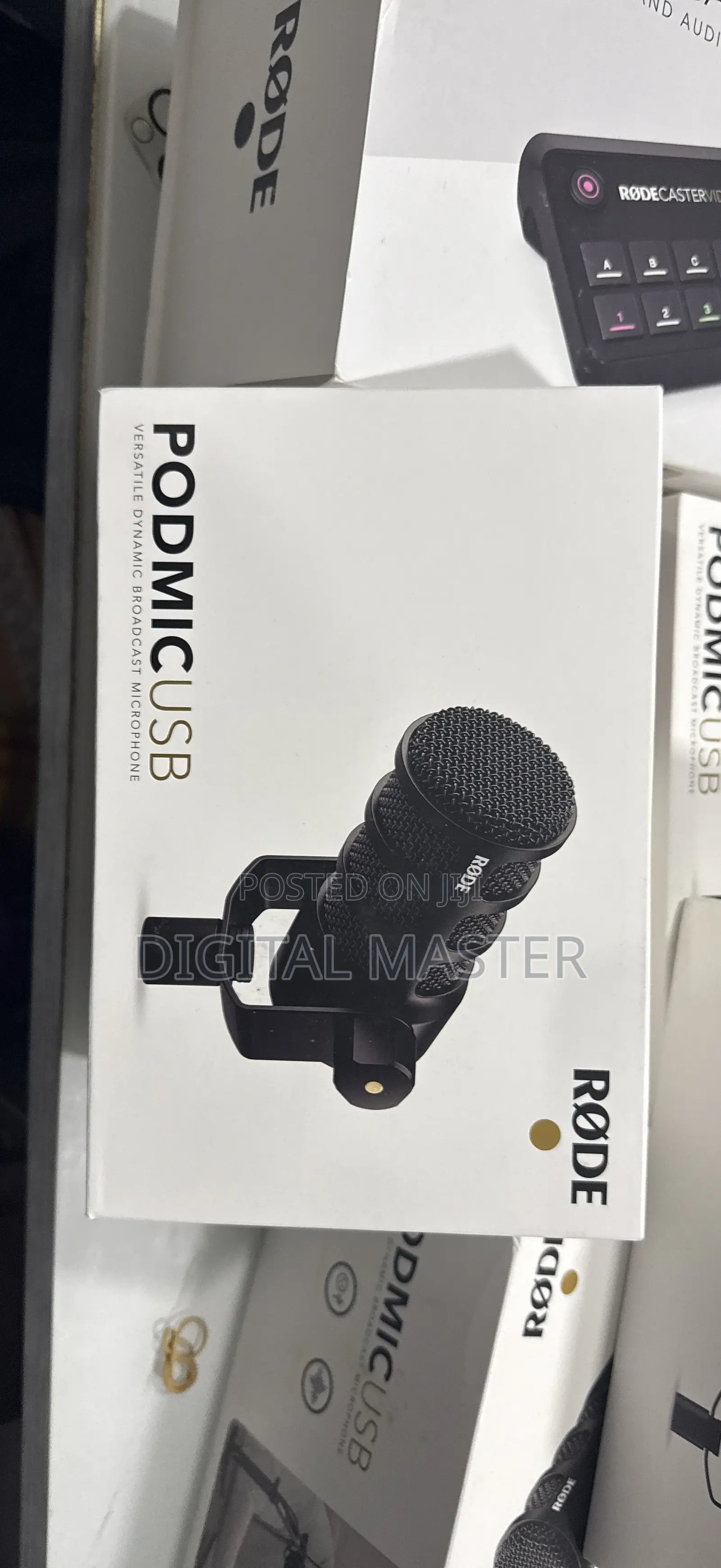 Rode Podmic Usb And Xlr Dynamic Broadcast Microphone