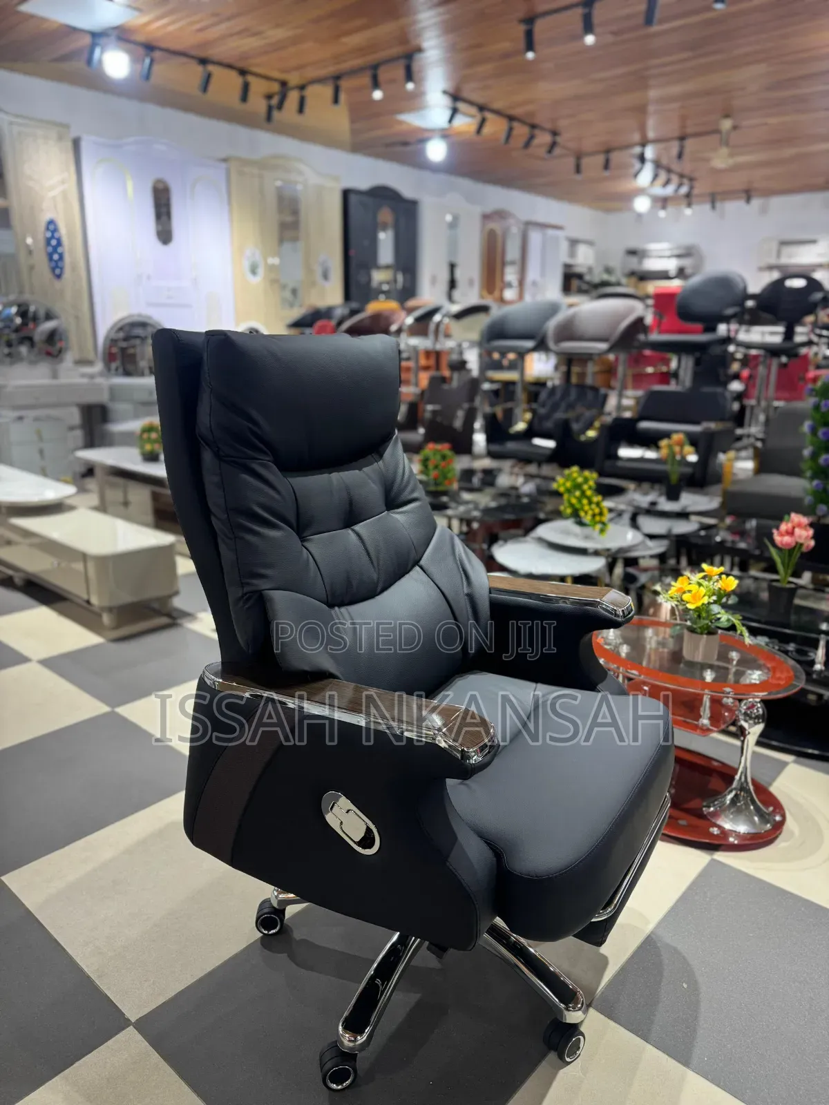 Leather High Back Boss Office Chair