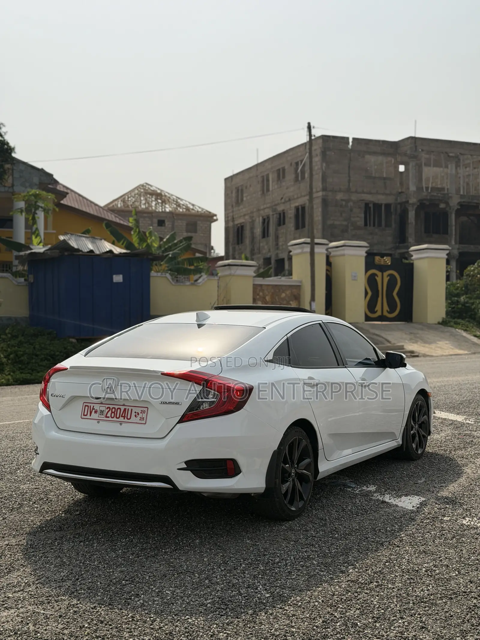 Honda Civic Touring 4dr Sedan (1.5L 4cyl) 2016 White